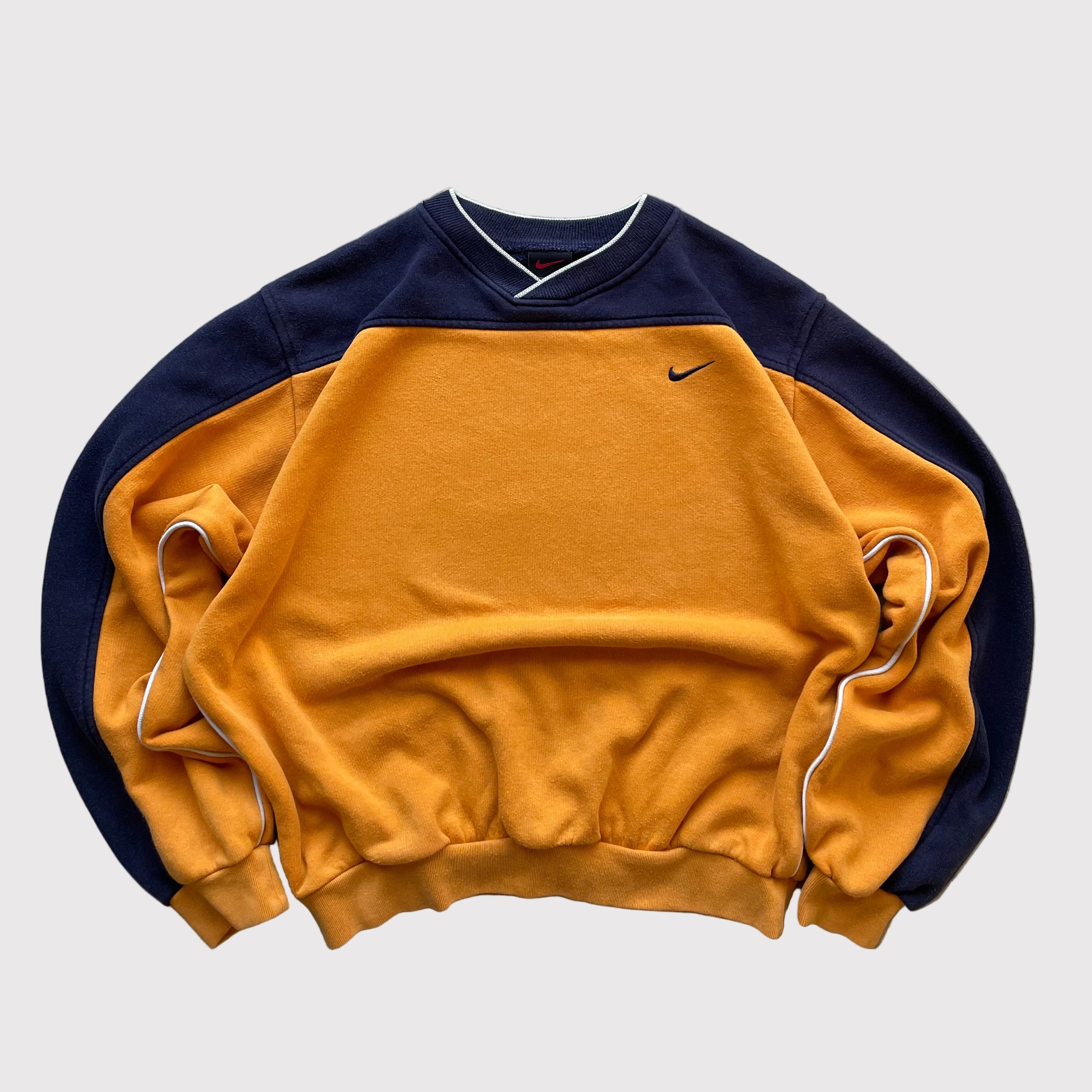 90's Nike V-Neck Sweatshirt (6-8)