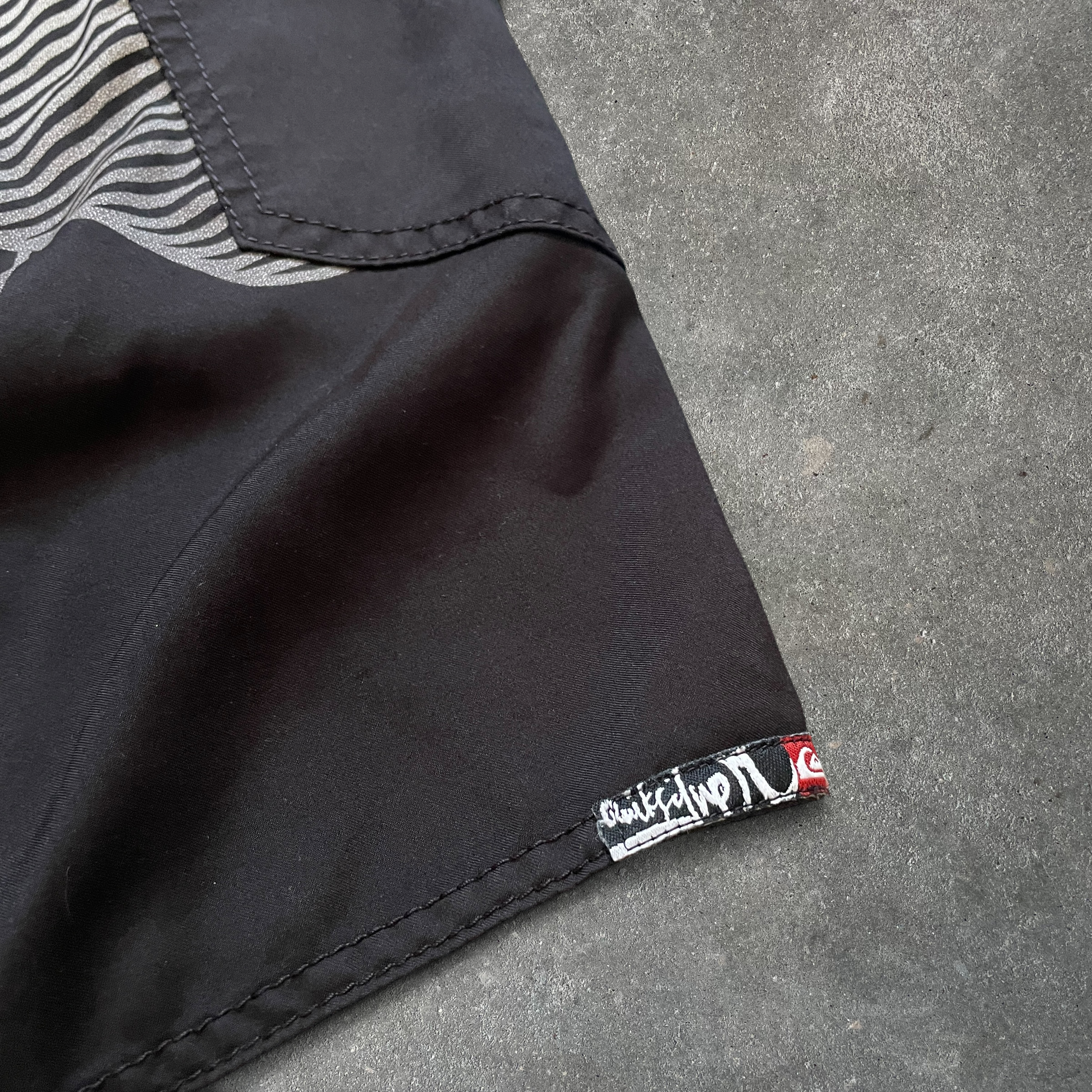 2000's Quiksilver Boardshorts (34)