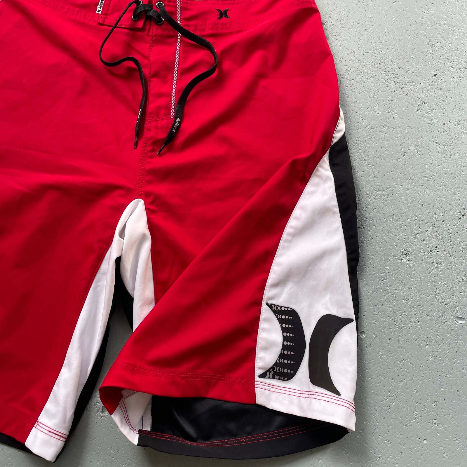 2000's Hurley Boardshorts (32)