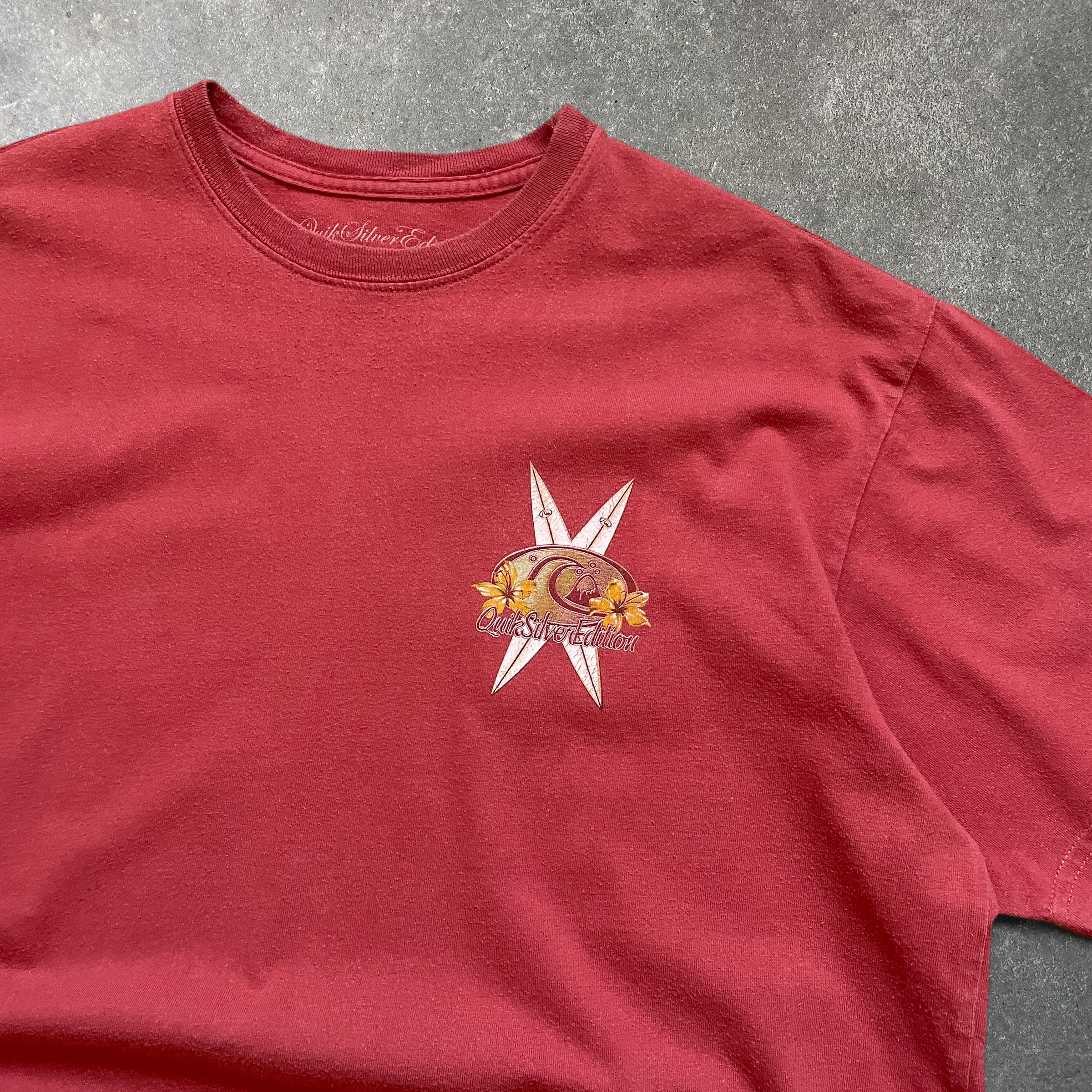 2000's Quiksilver T-Shirt (L)