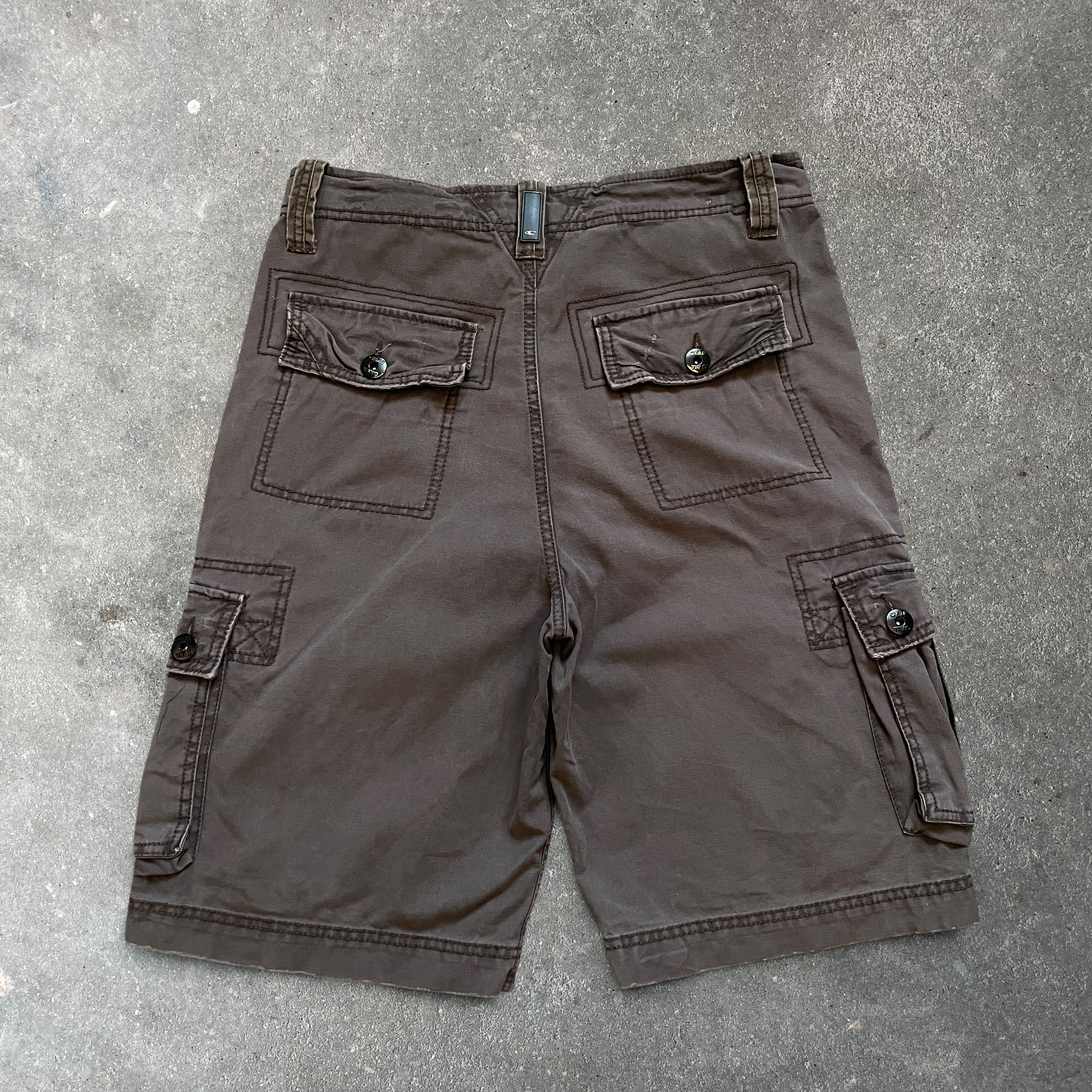 2000s O’Neill Cargo Shorts (31/32)