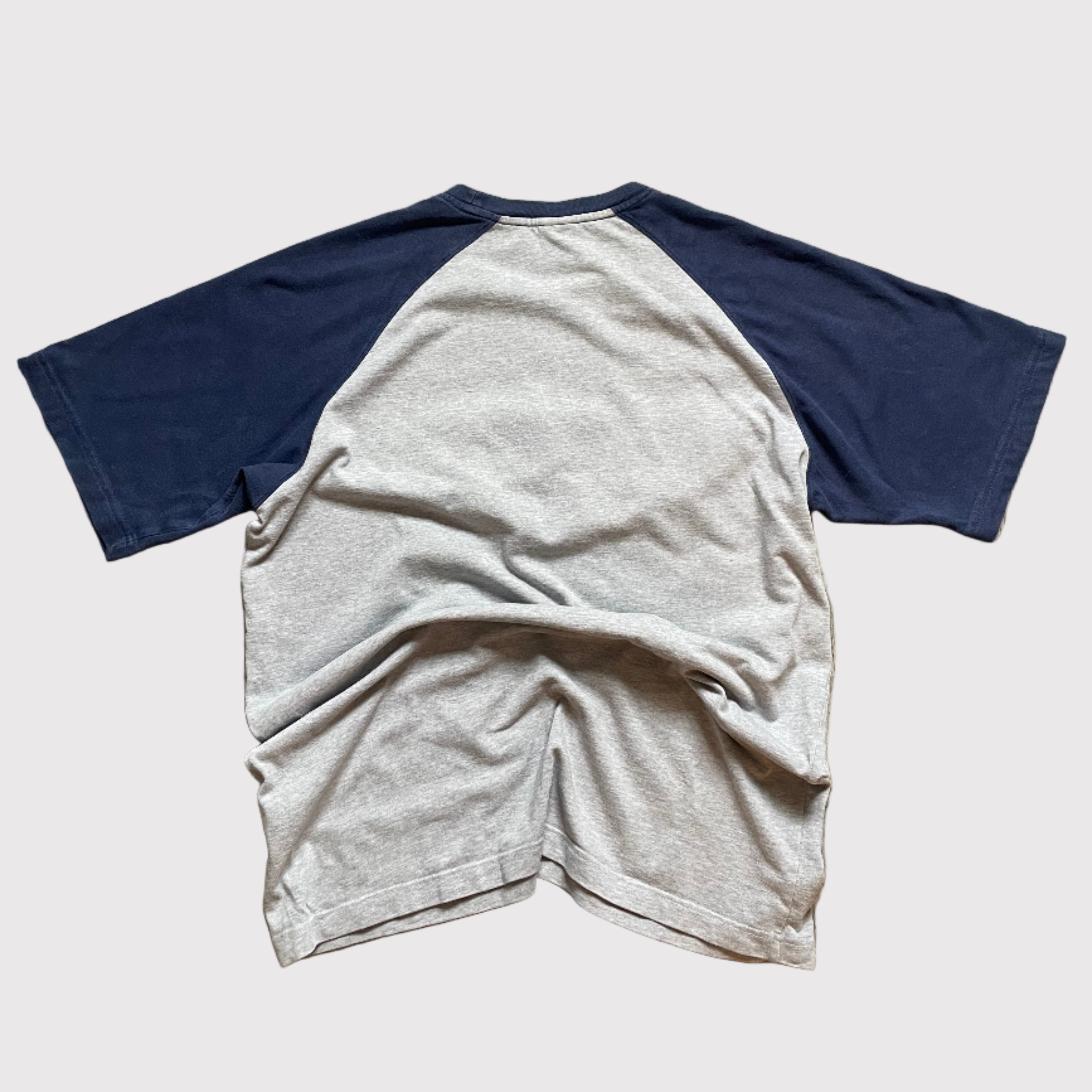 Nike Embroidered T-shirt (L)