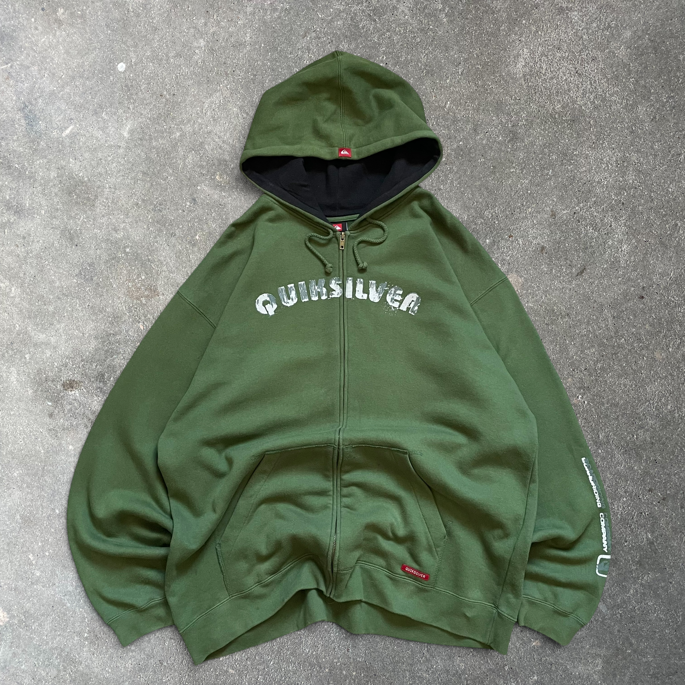 2000’s Quiksilver Zip Hoodie (XL)