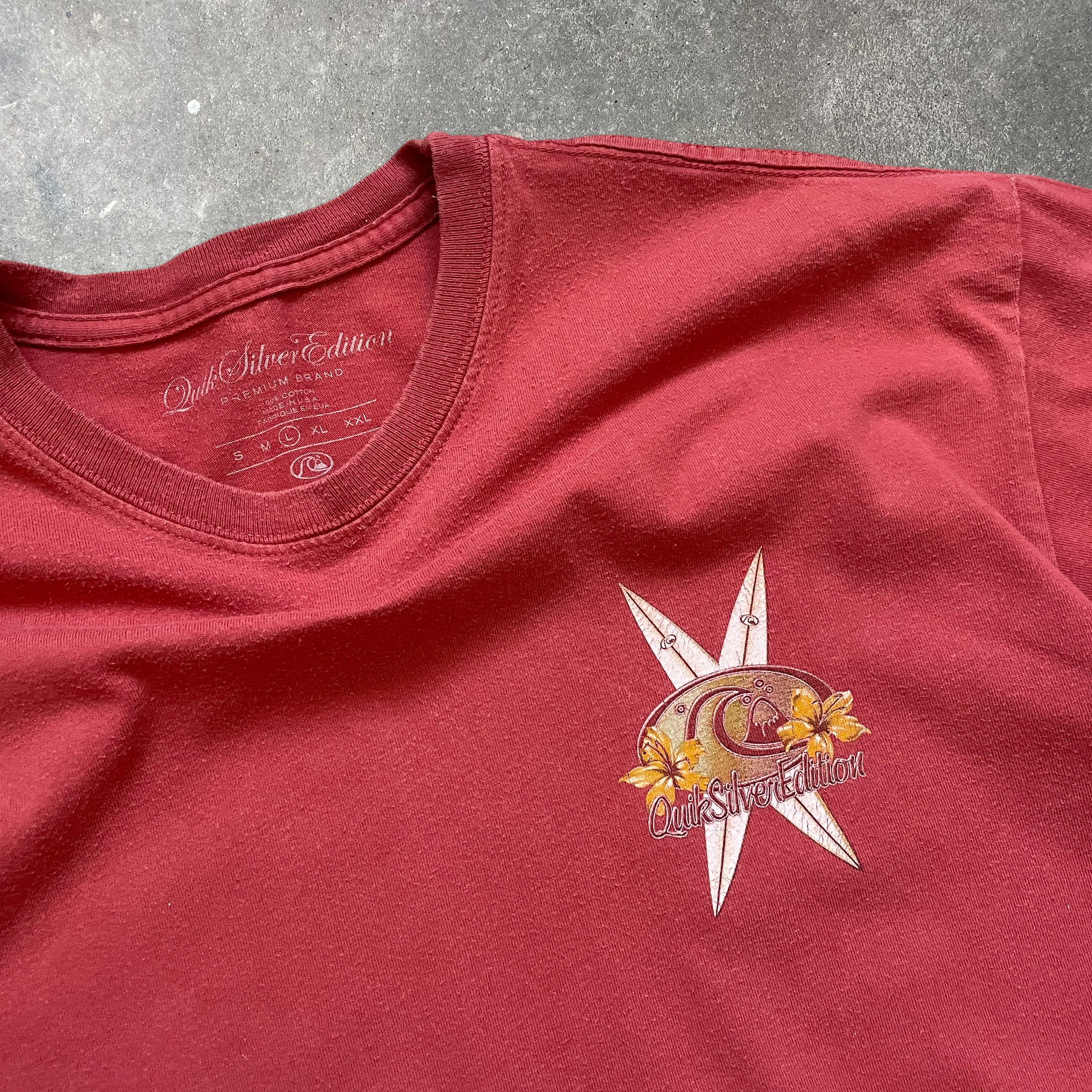 2000's Quiksilver T-Shirt (L)