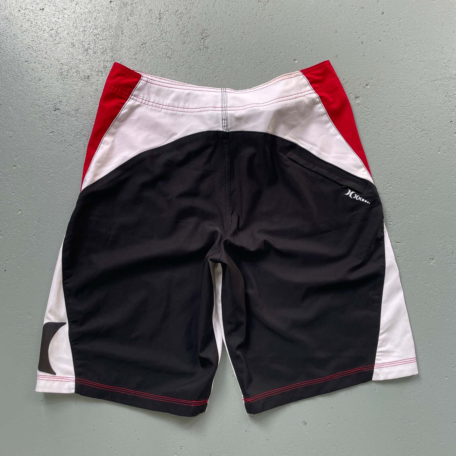 2000's Hurley Boardshorts (32)
