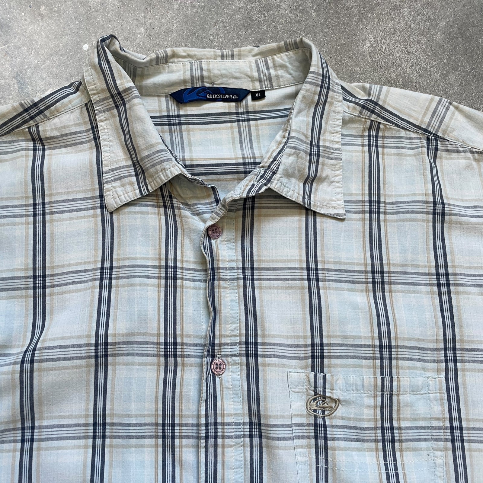 2000's Quiksilver Surf Shirt (XL)