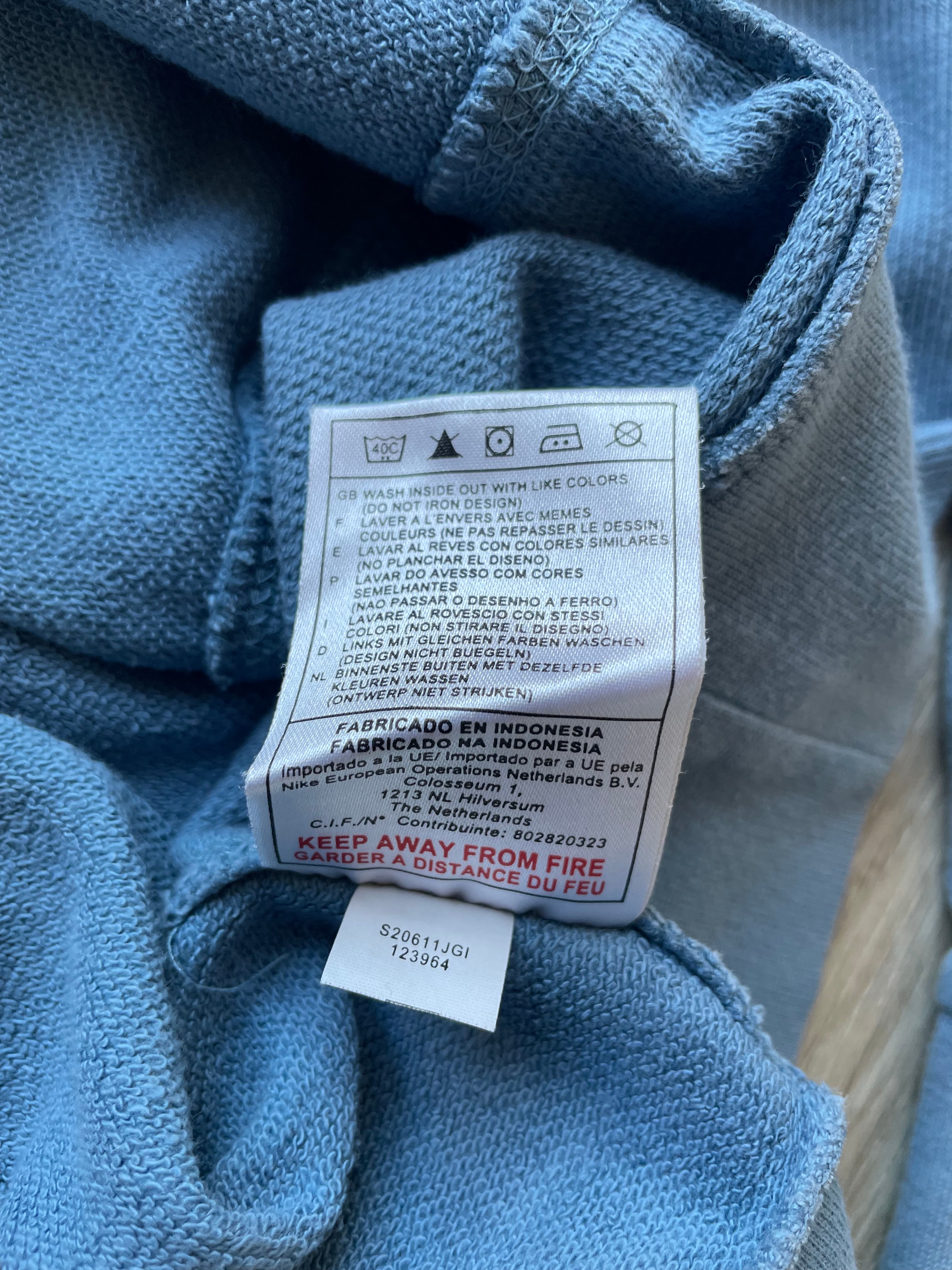 Nike Sweatshirt Light Blue (L)