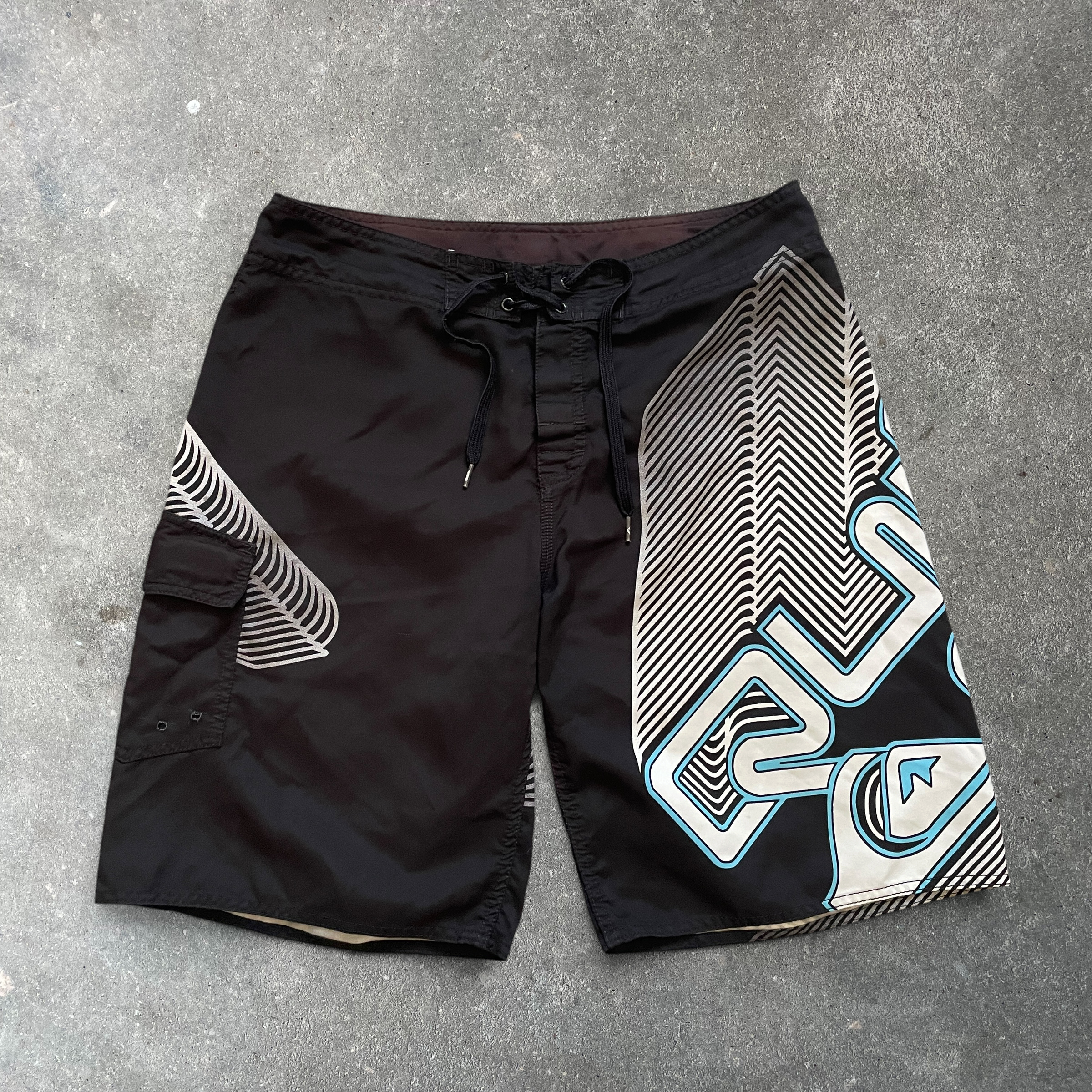 2000's Quiksilver Boardshorts (34)
