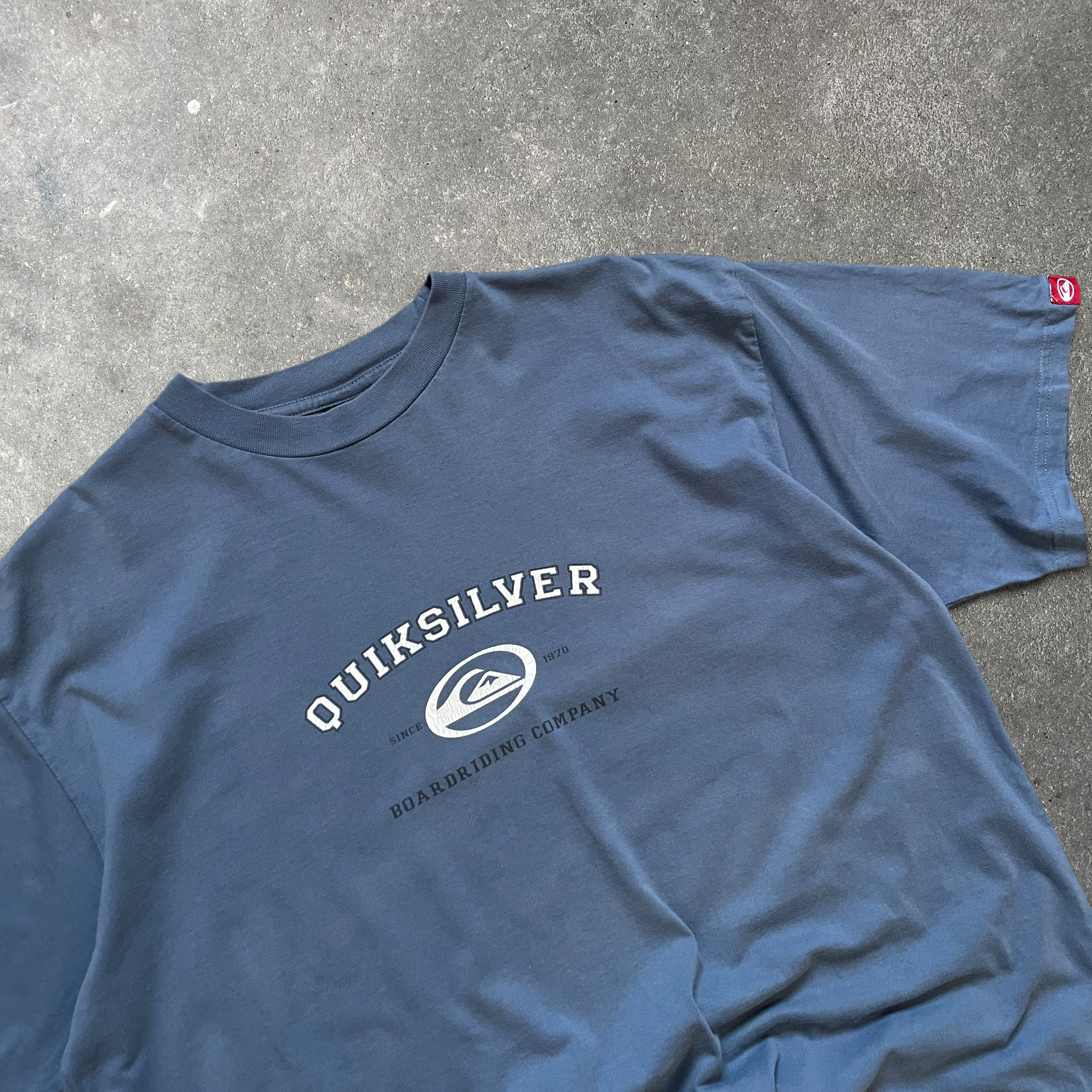 2000's Quiksilver T-Shirt (M)