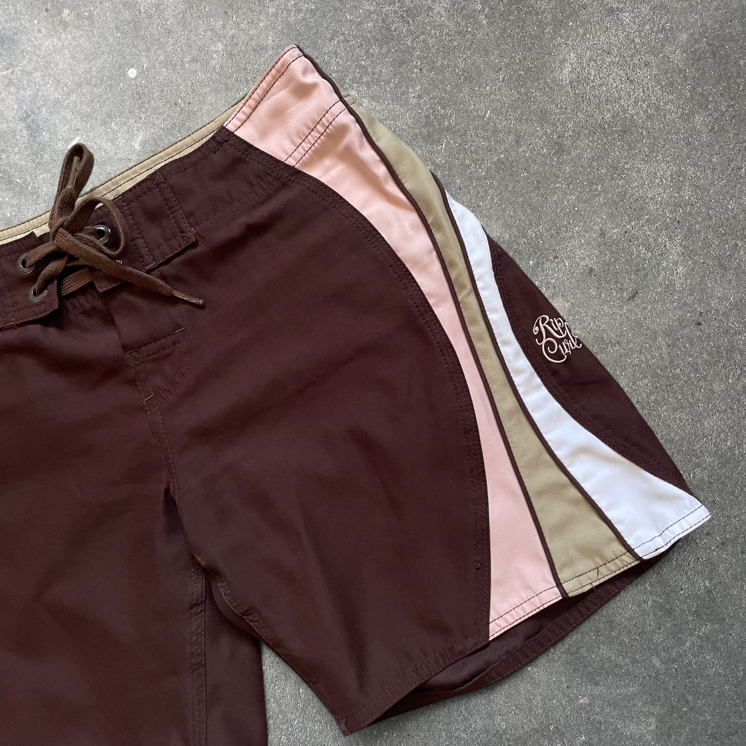 2000's Rip Curl Boardshorts (29)