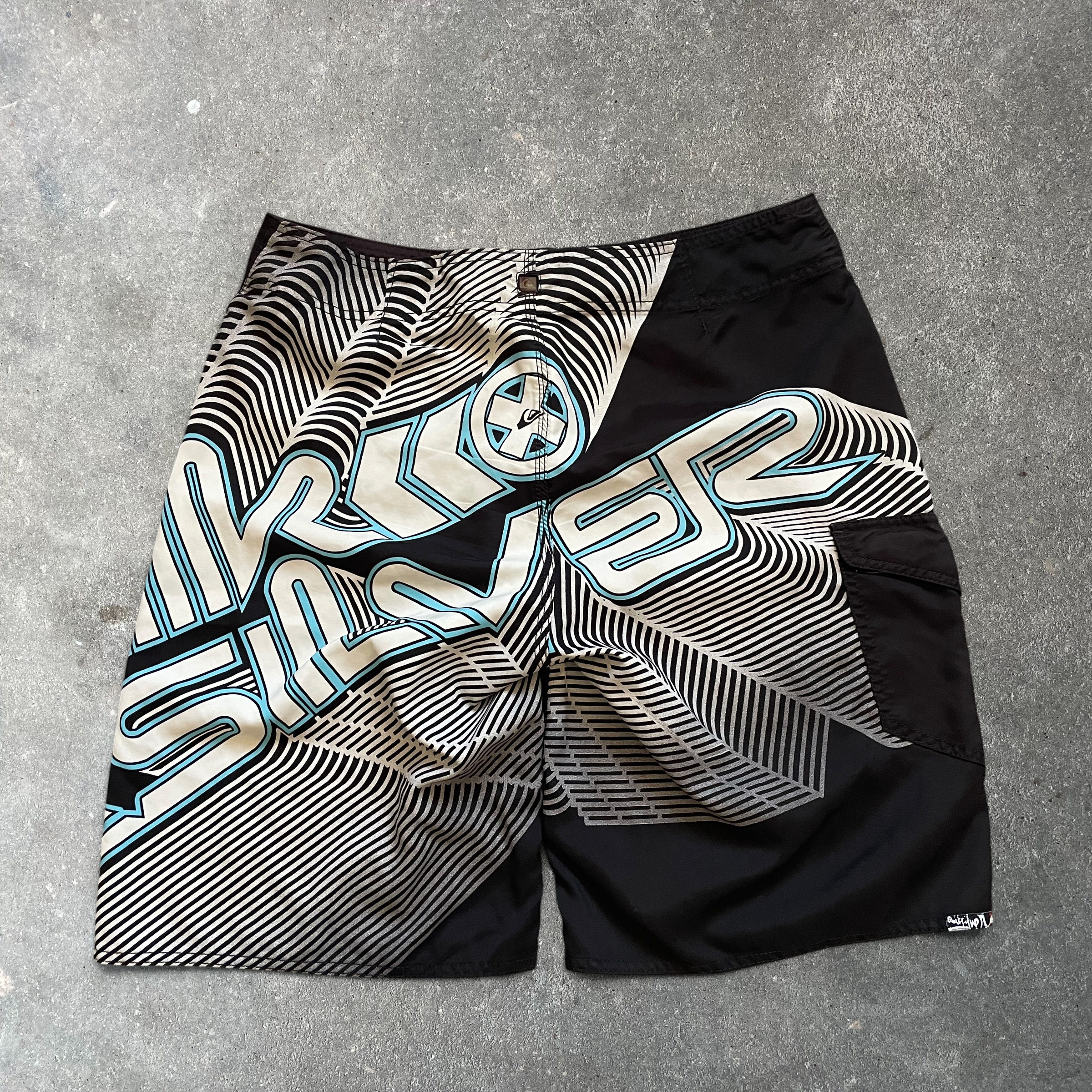 2000's Quiksilver Boardshorts (34)