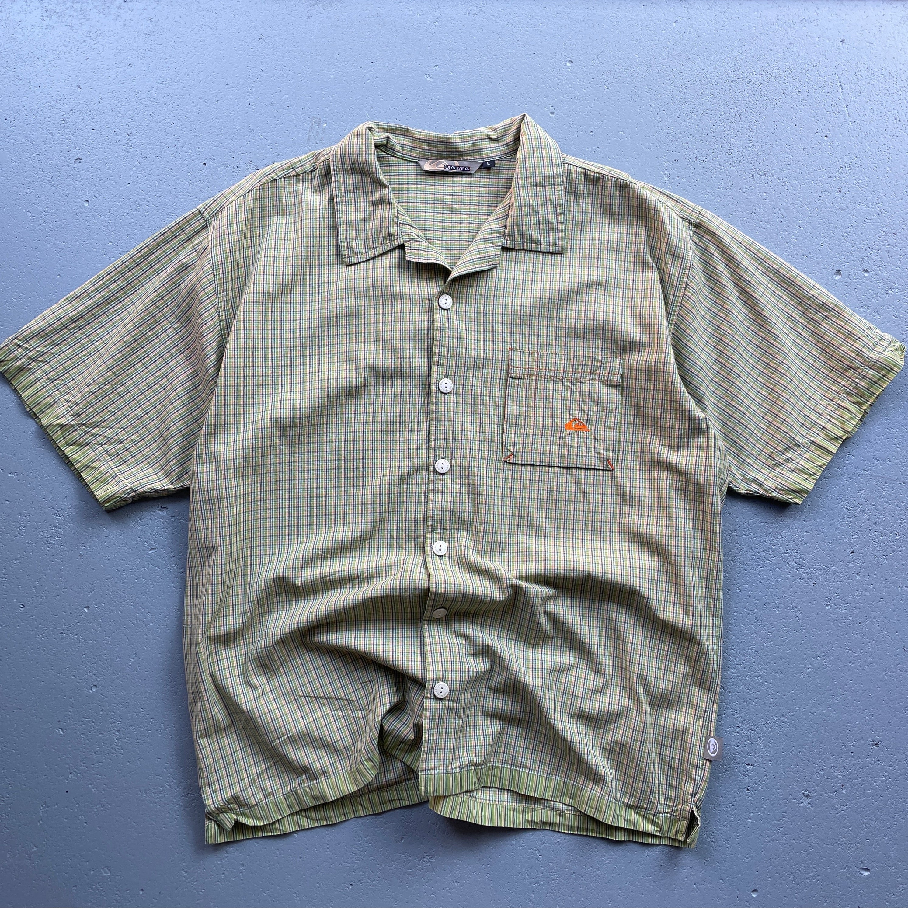 2000's Quiksilver Surf Shirt (L)