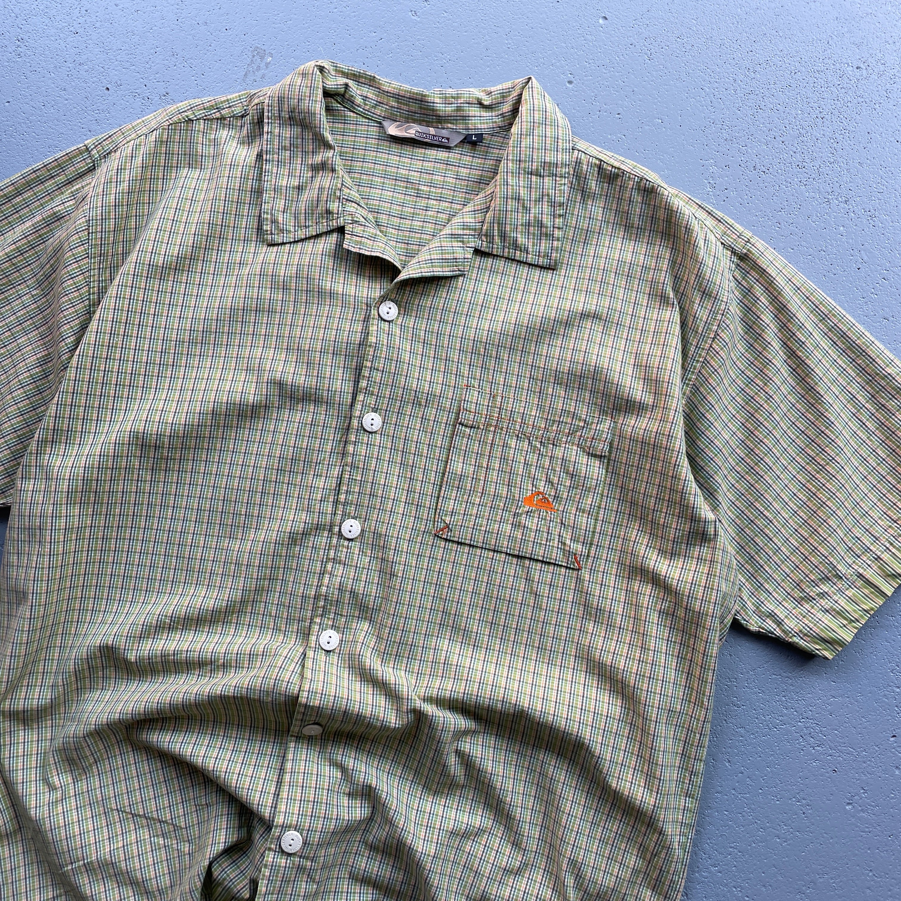 2000's Quiksilver Surf Shirt (L)