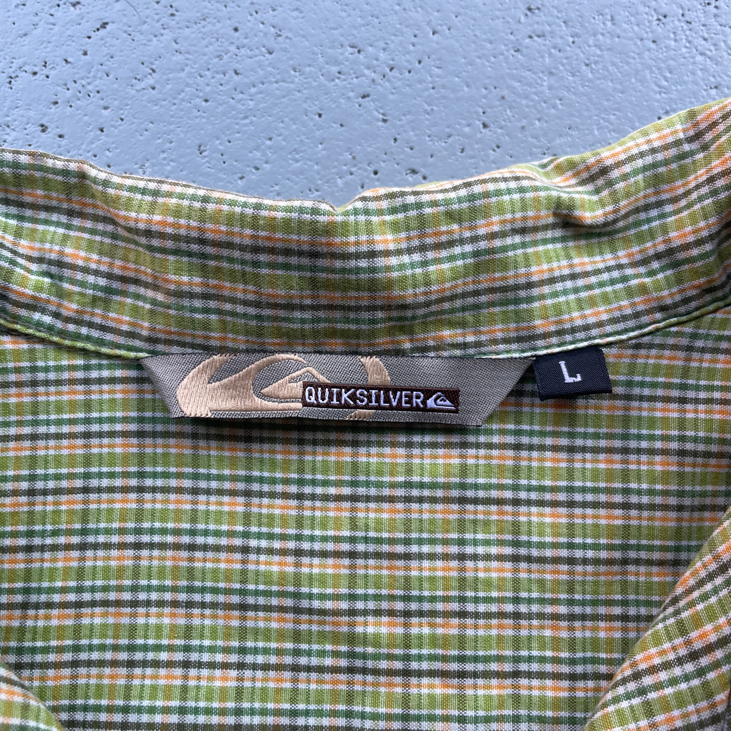 2000's Quiksilver Surf Shirt (L)