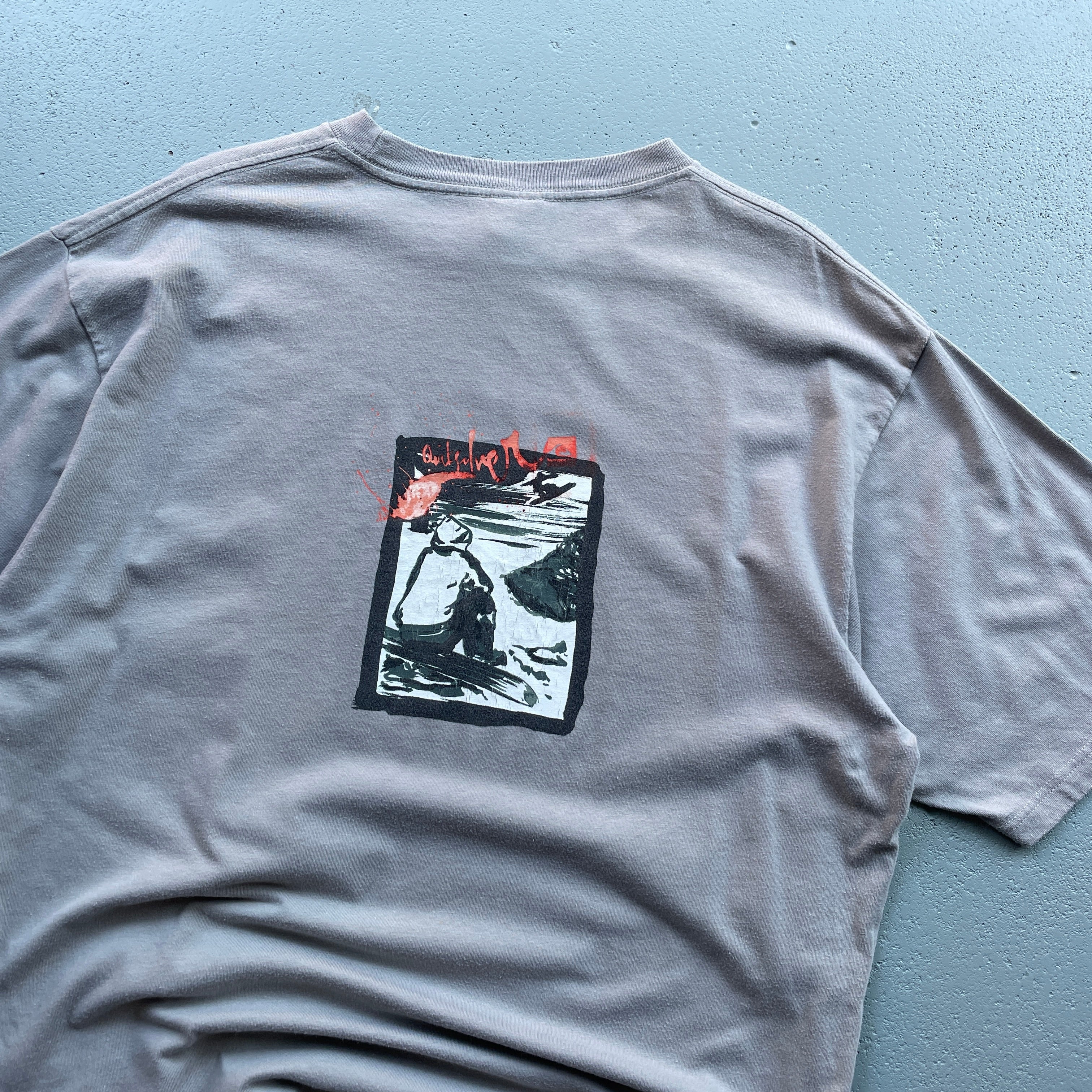 2000's Quiksilver T-Shirt Light Brown (XL)