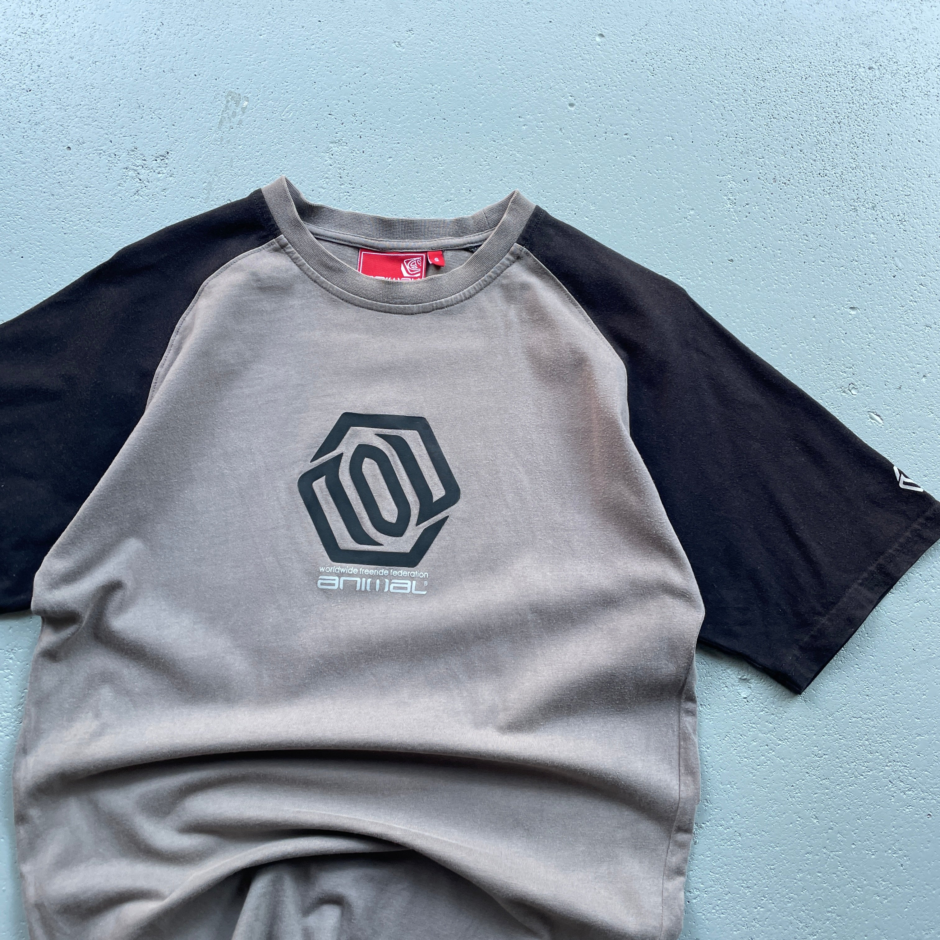 2000's Animal T-shirt (S)