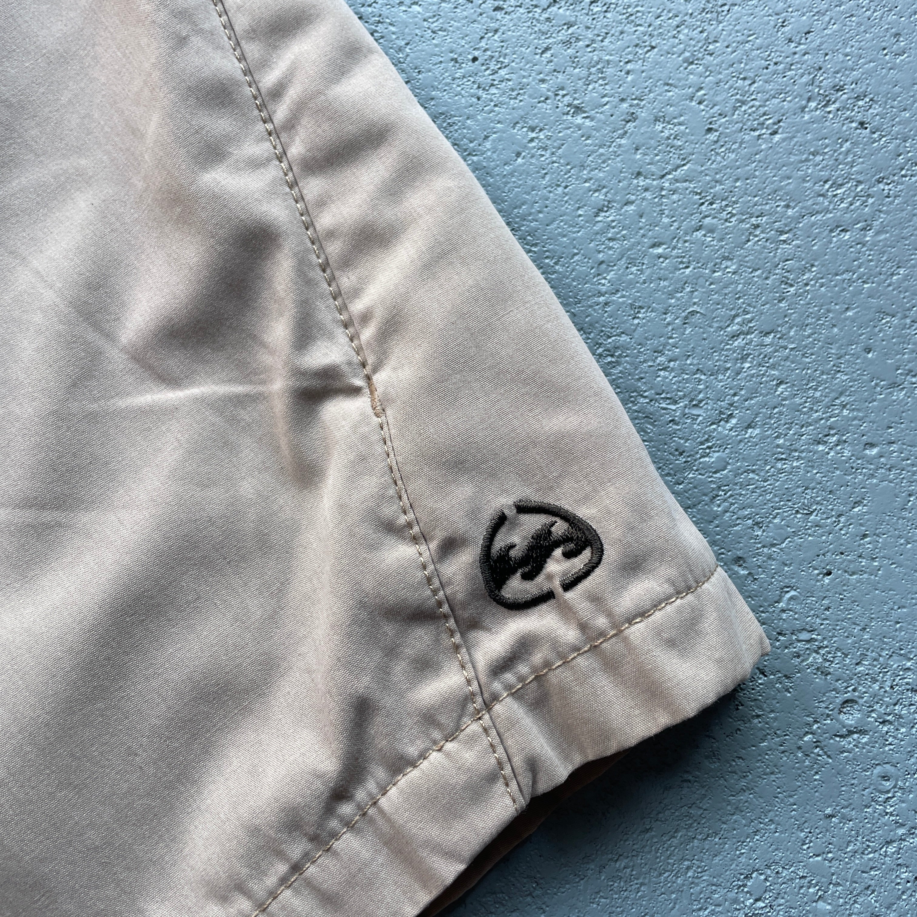 2000s Billabong Cargo Shorts Beige (30)