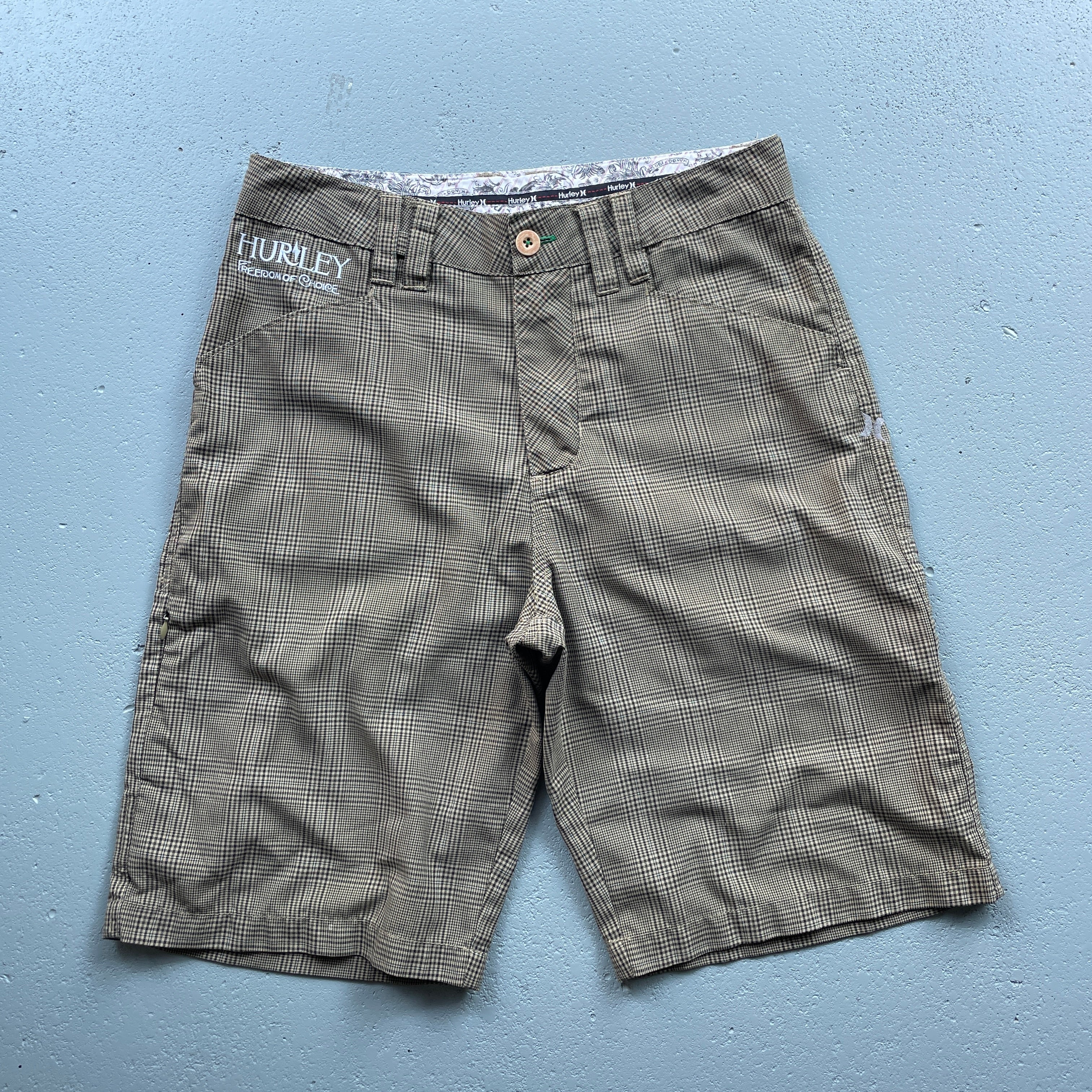 2000s Hurley Chino Shorts Brown (30)