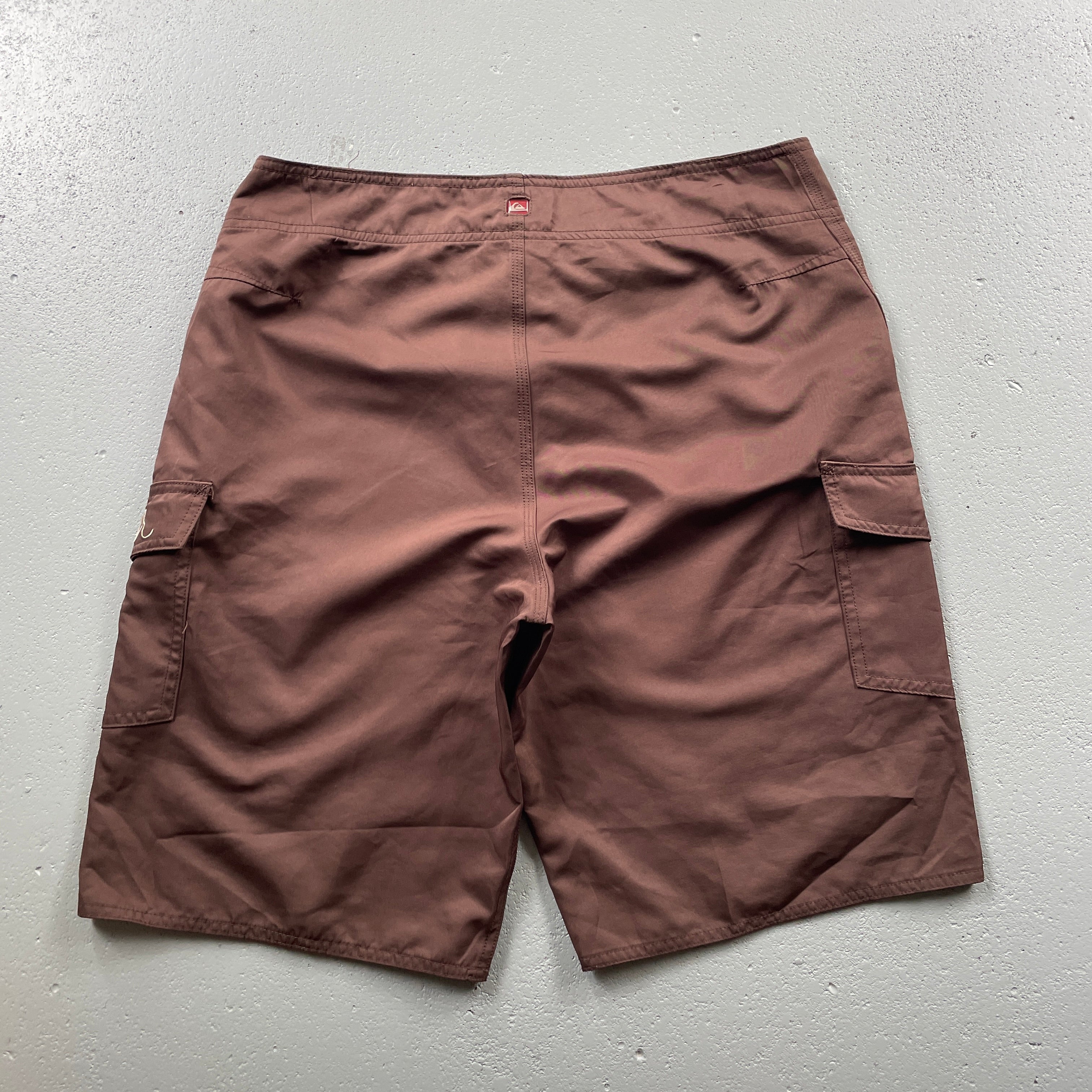 2000's Quiksilver Boardshorts Brown (32)