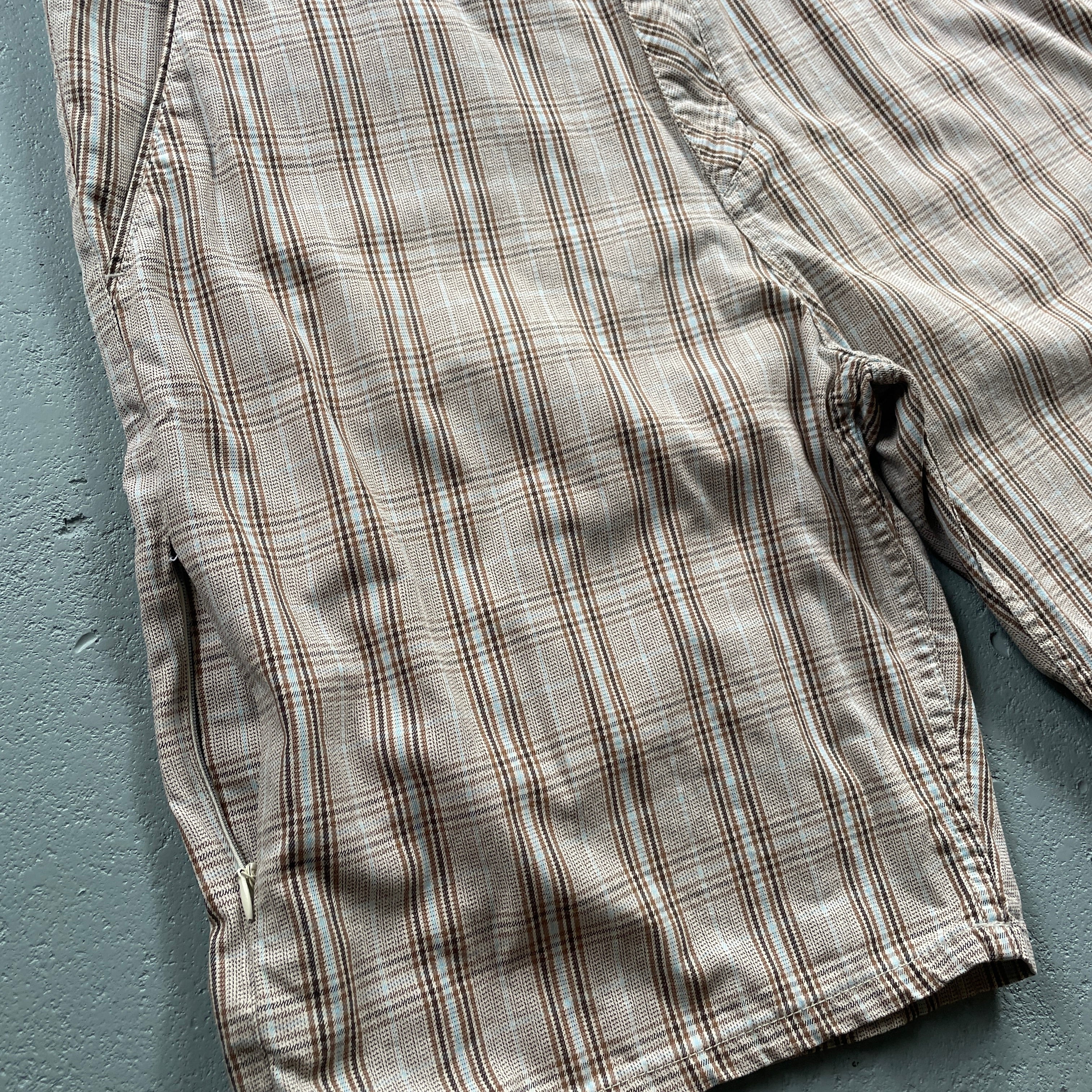 2000s Hurley Chino Plaid Chino Shorts (34)