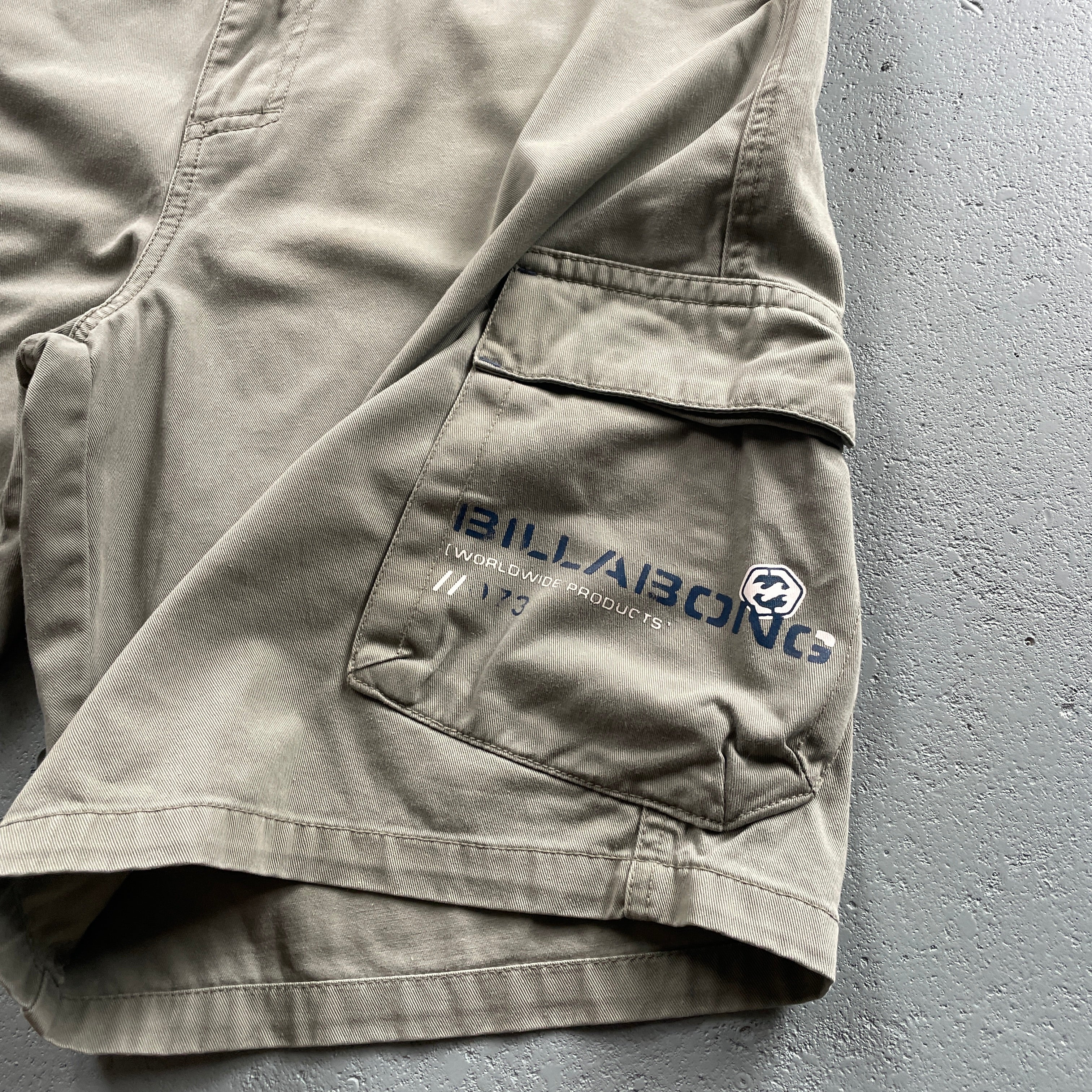 90's Billabong Cargo Shorts Beige (34)