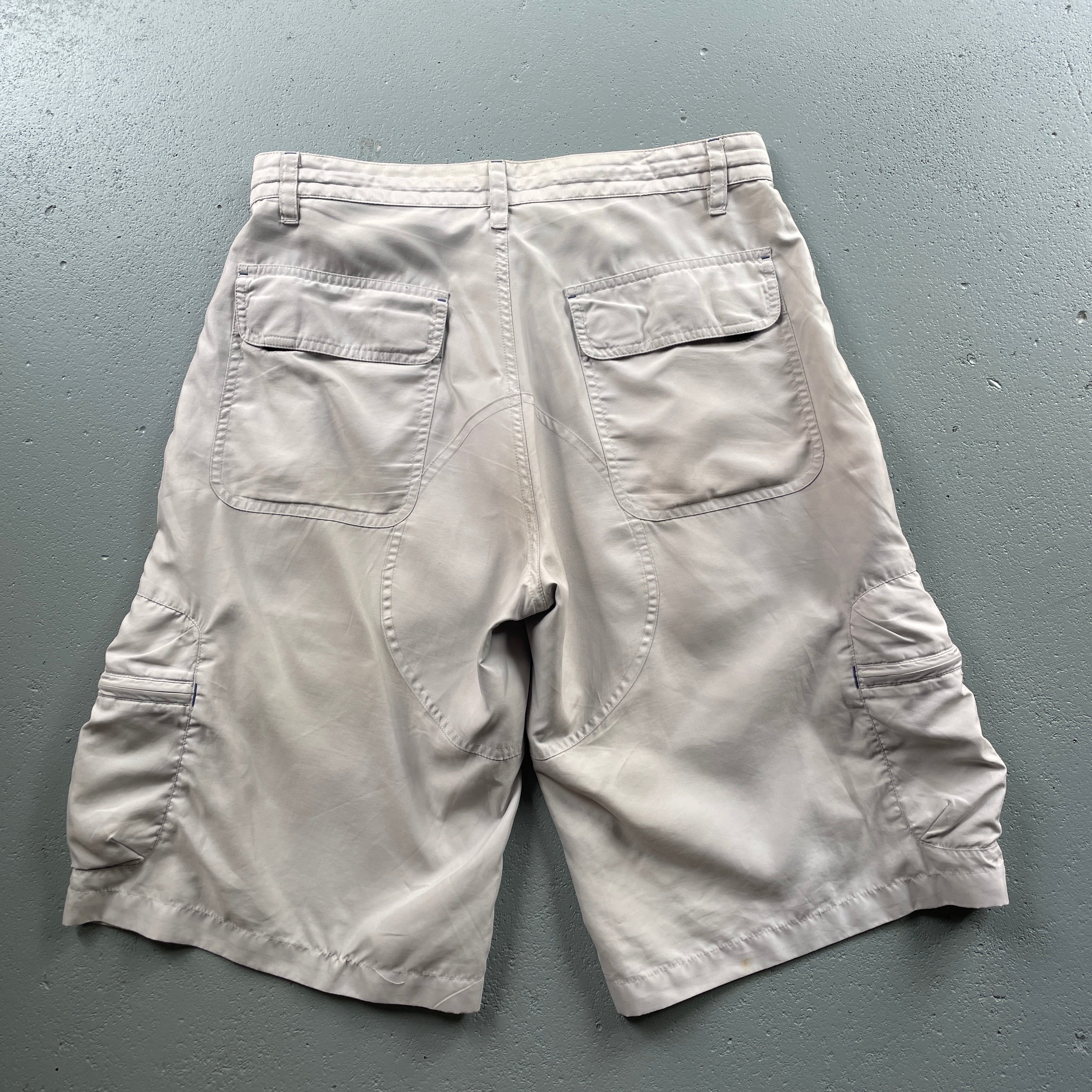 2000's Quiksilver Cargo Shorts Grey (30)