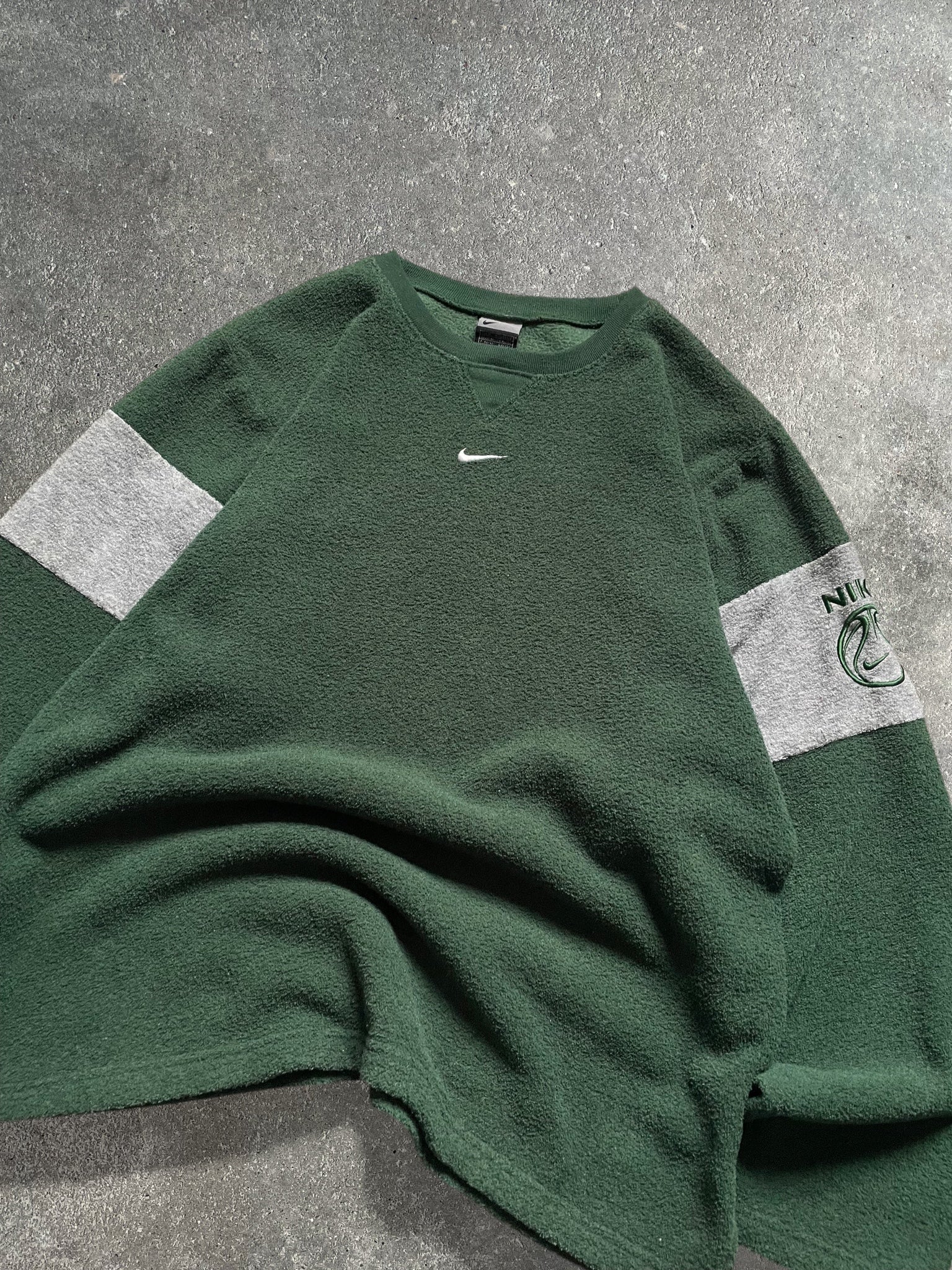 2000's Nike Fleeced Sweatshirt Green (M)