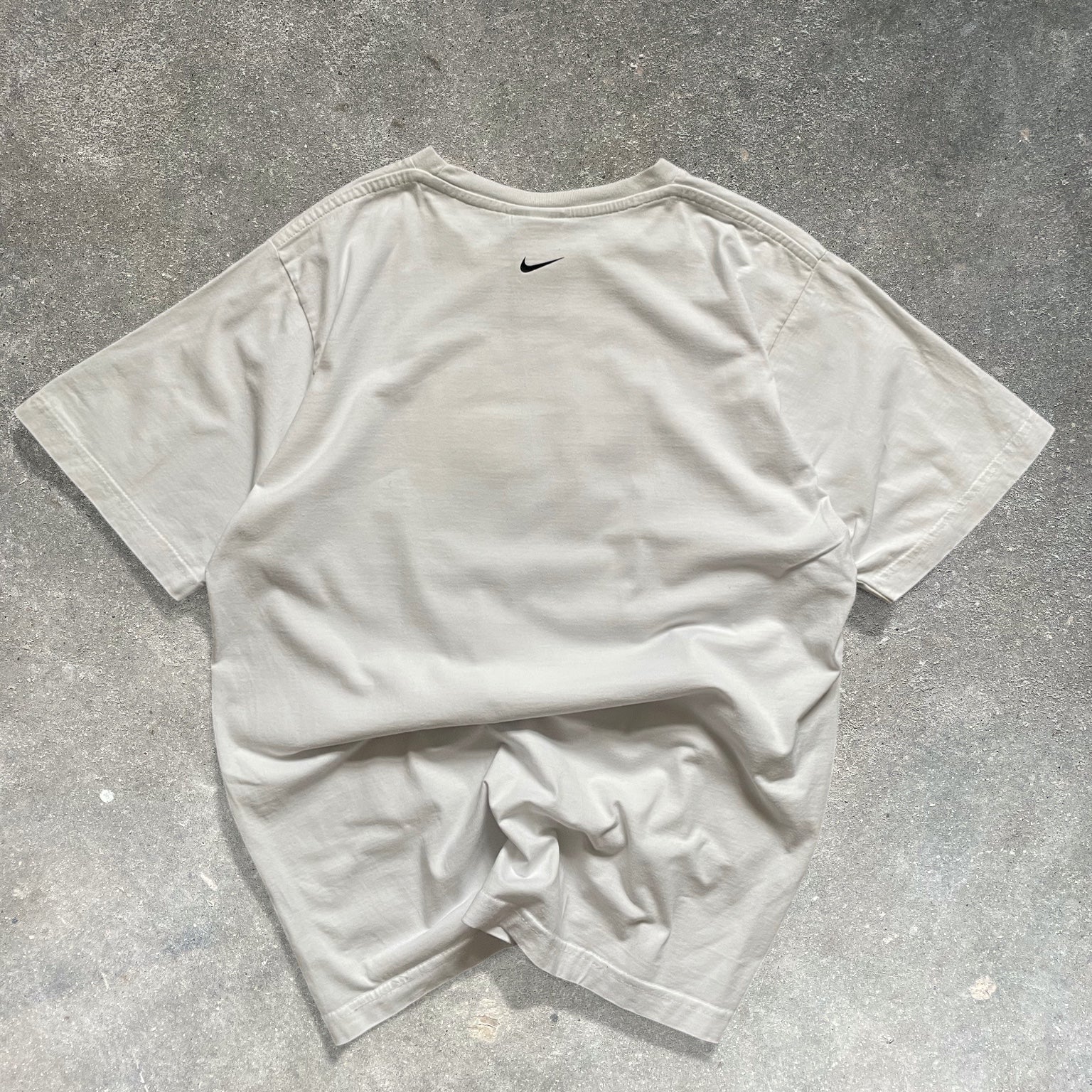 2000's Nike Tee White (M)