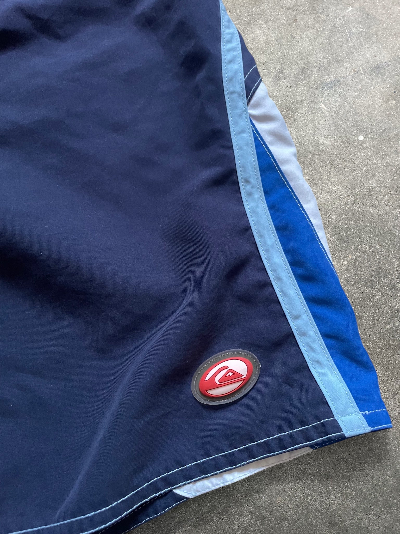 2000's Quiksilver Boardshorts (36)