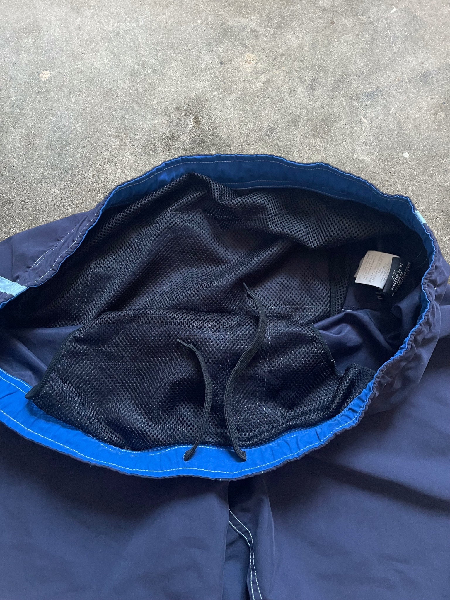 2000's Quiksilver Boardshorts (36)