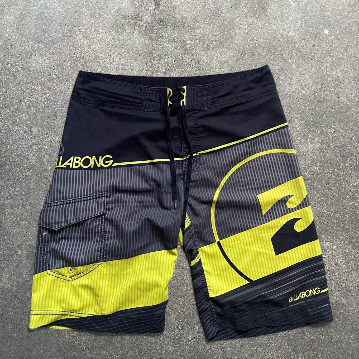 2000's Billabong Boardshorts (32)