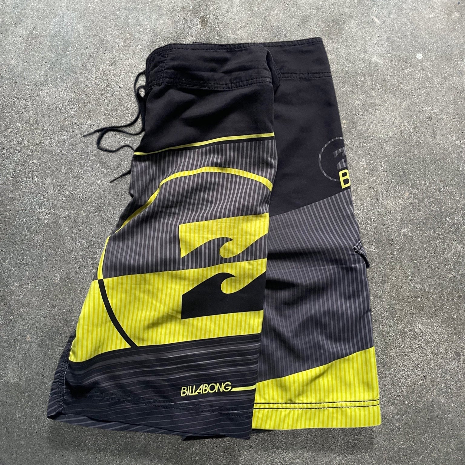 2000's Billabong Boardshorts (32)