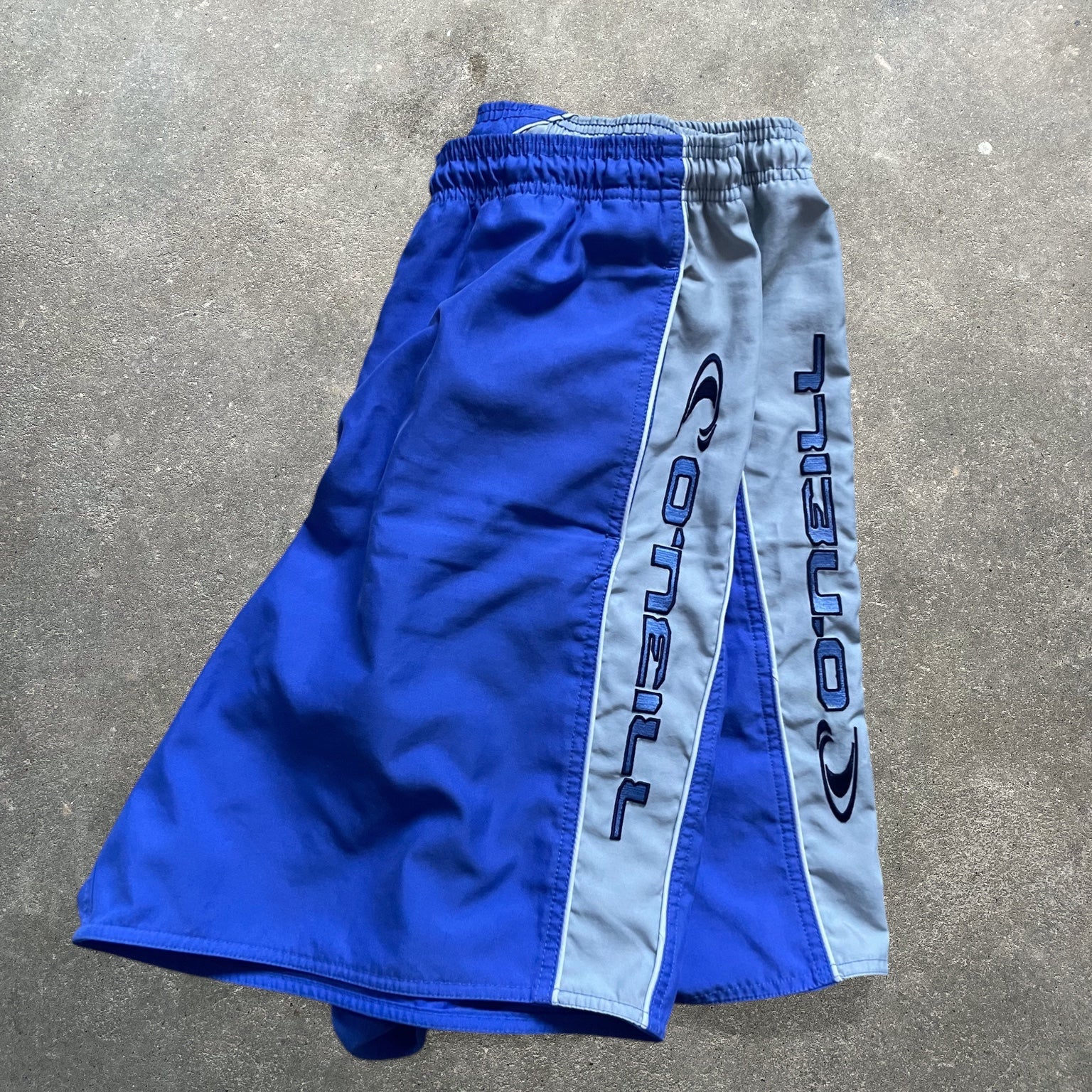 2000's O'Neill Boardshorts (36)