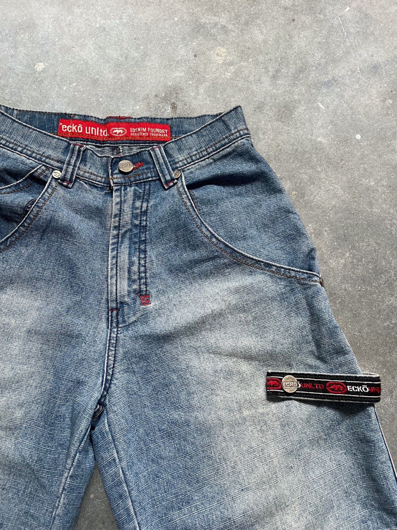 2000's Ecko Unltd Denim Jorts (27)