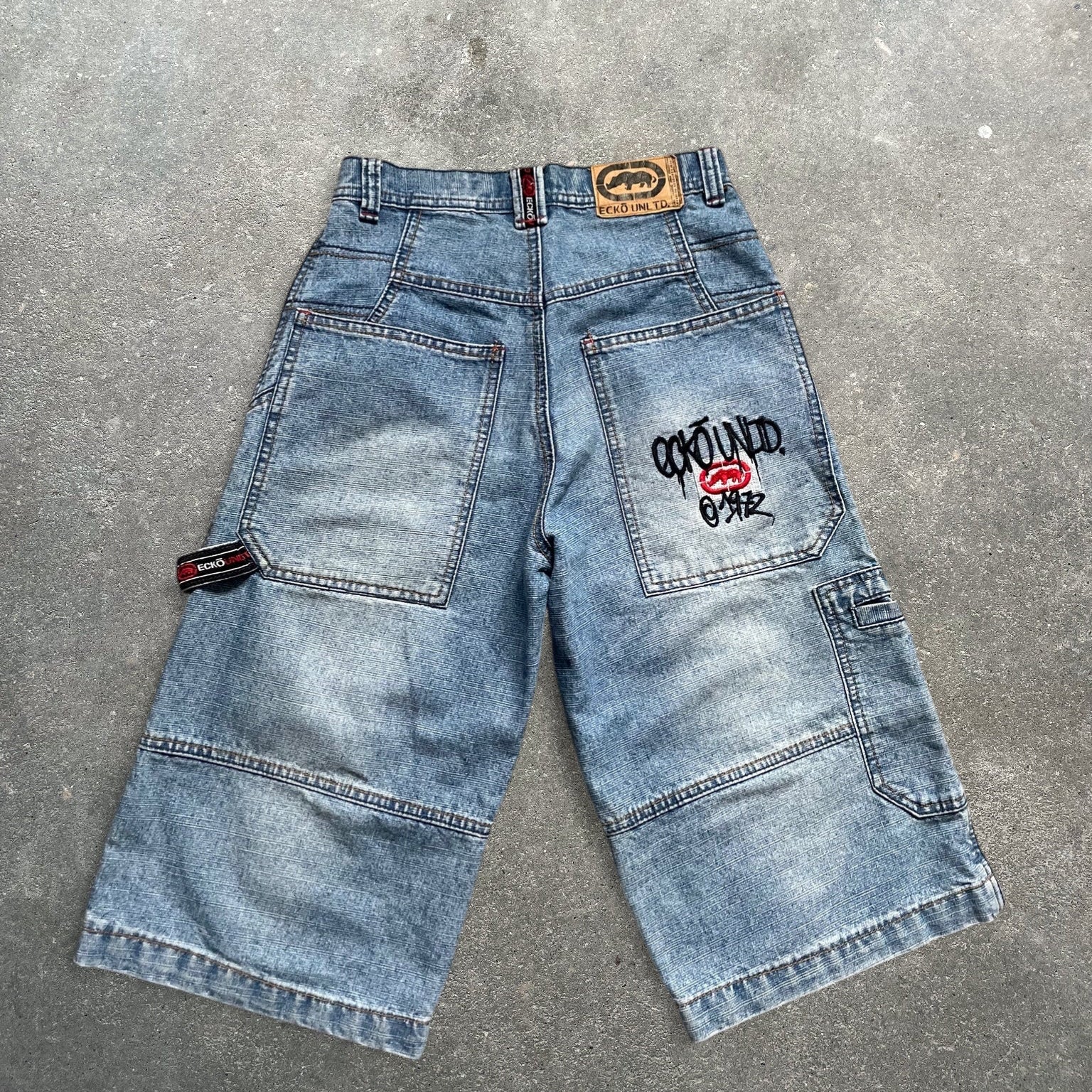 2000's Ecko Unltd Denim Jorts (27)