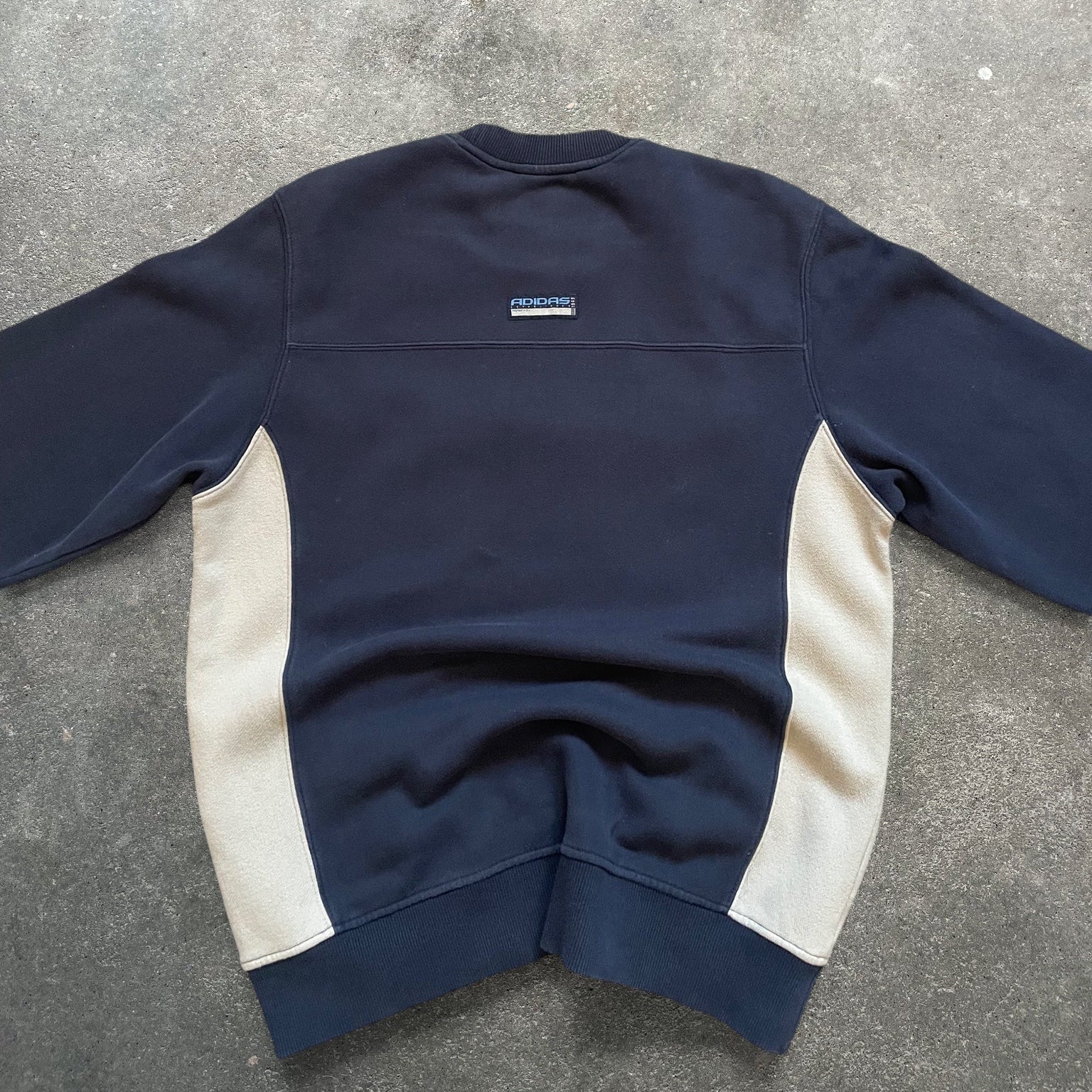 2000's Adidas Sweatshirt Navy (S/M)