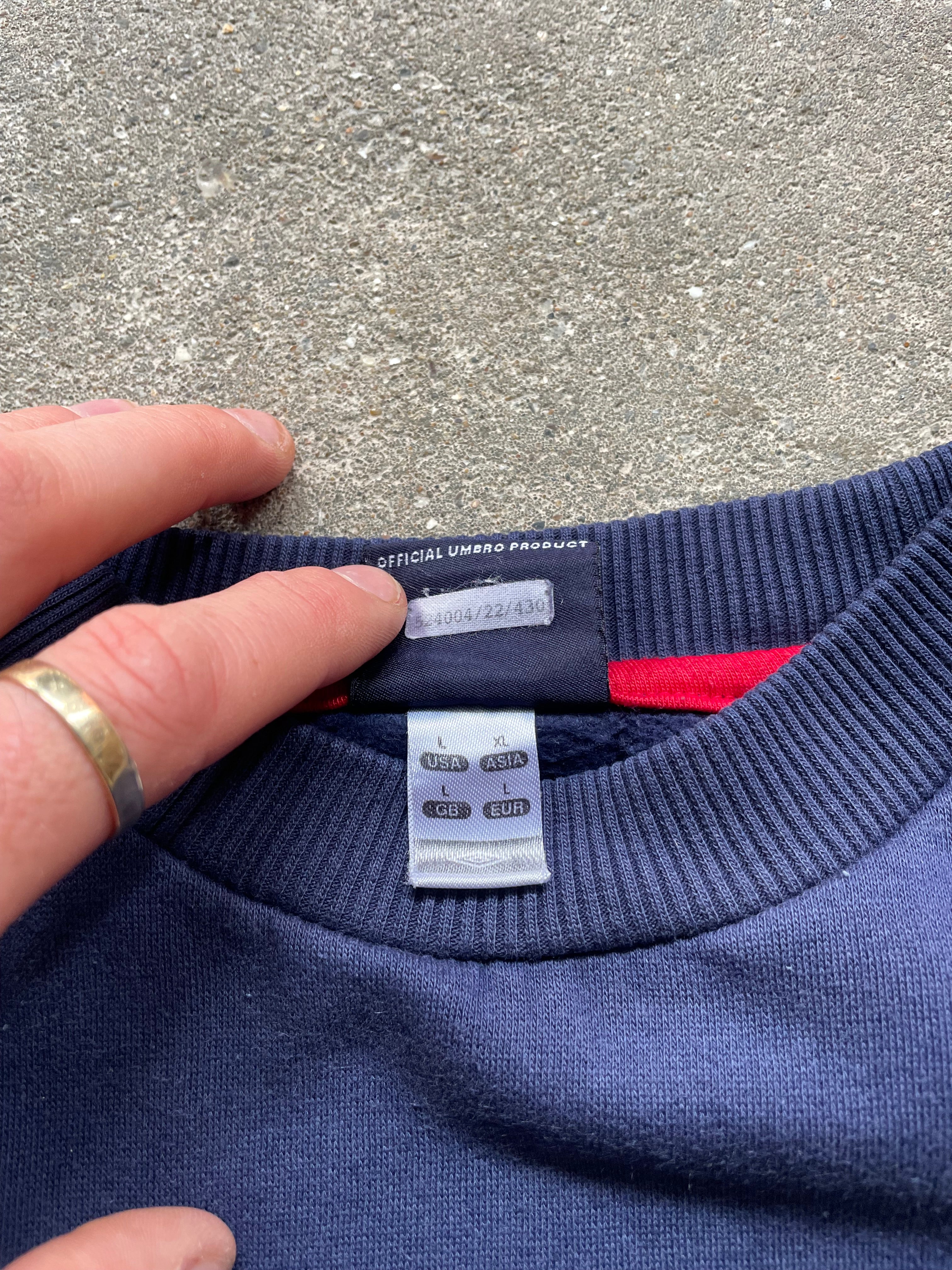 2000's Umbro Sweatshirt Navy (L)
