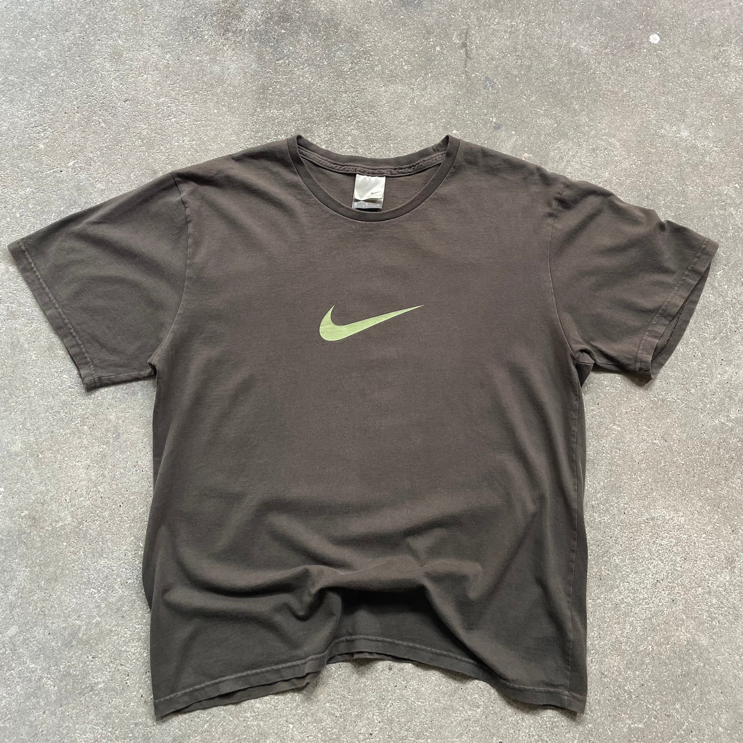 2000's Nike Tee Brown (L)