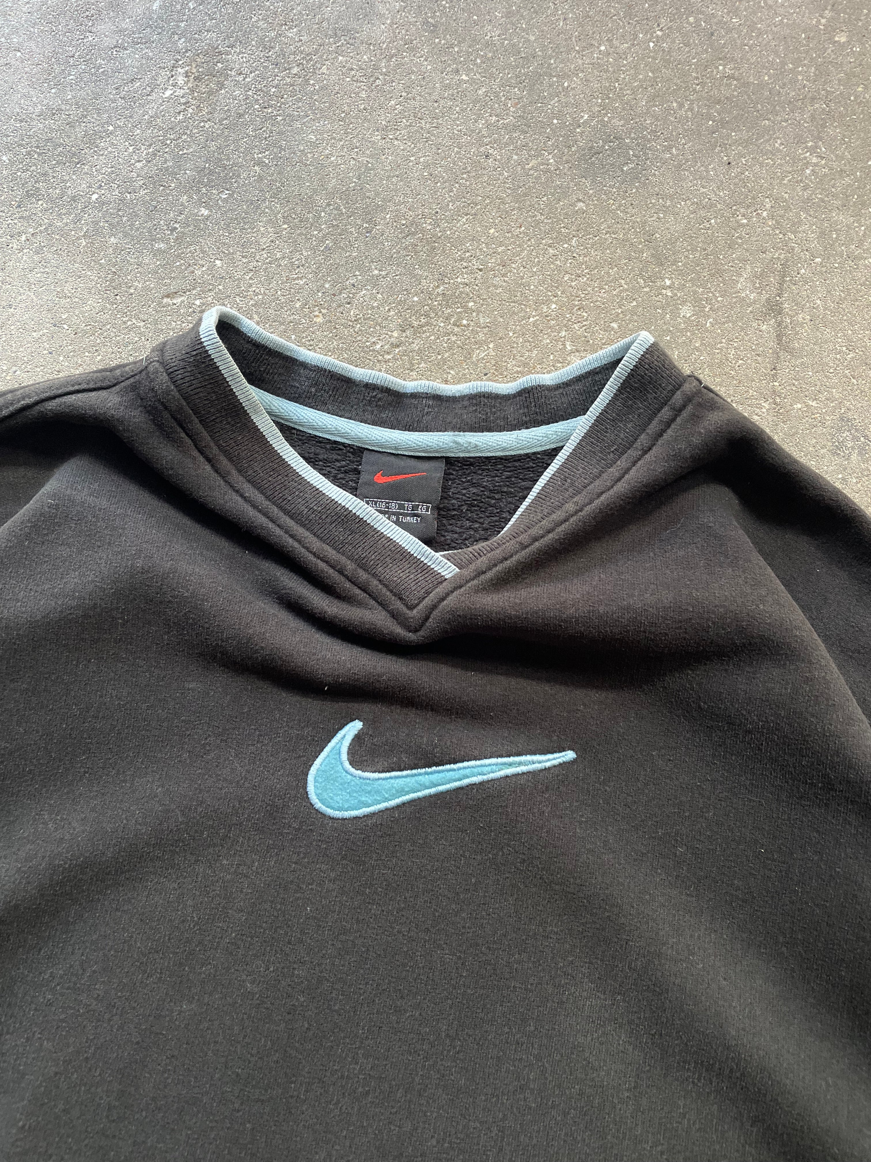 90's Nike V-Neck Sweatshirt (L)