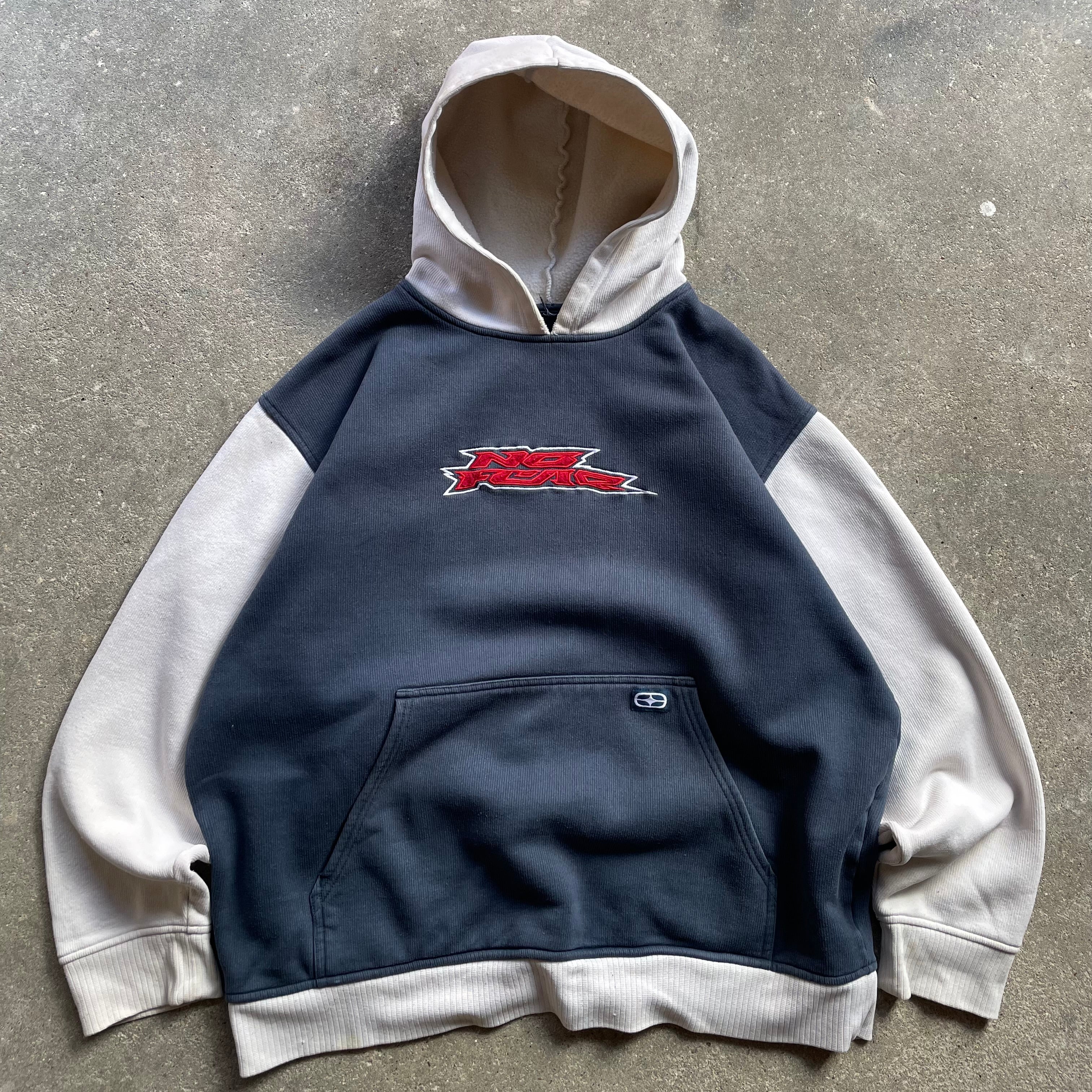 2000's No Fear Hoodie (M)