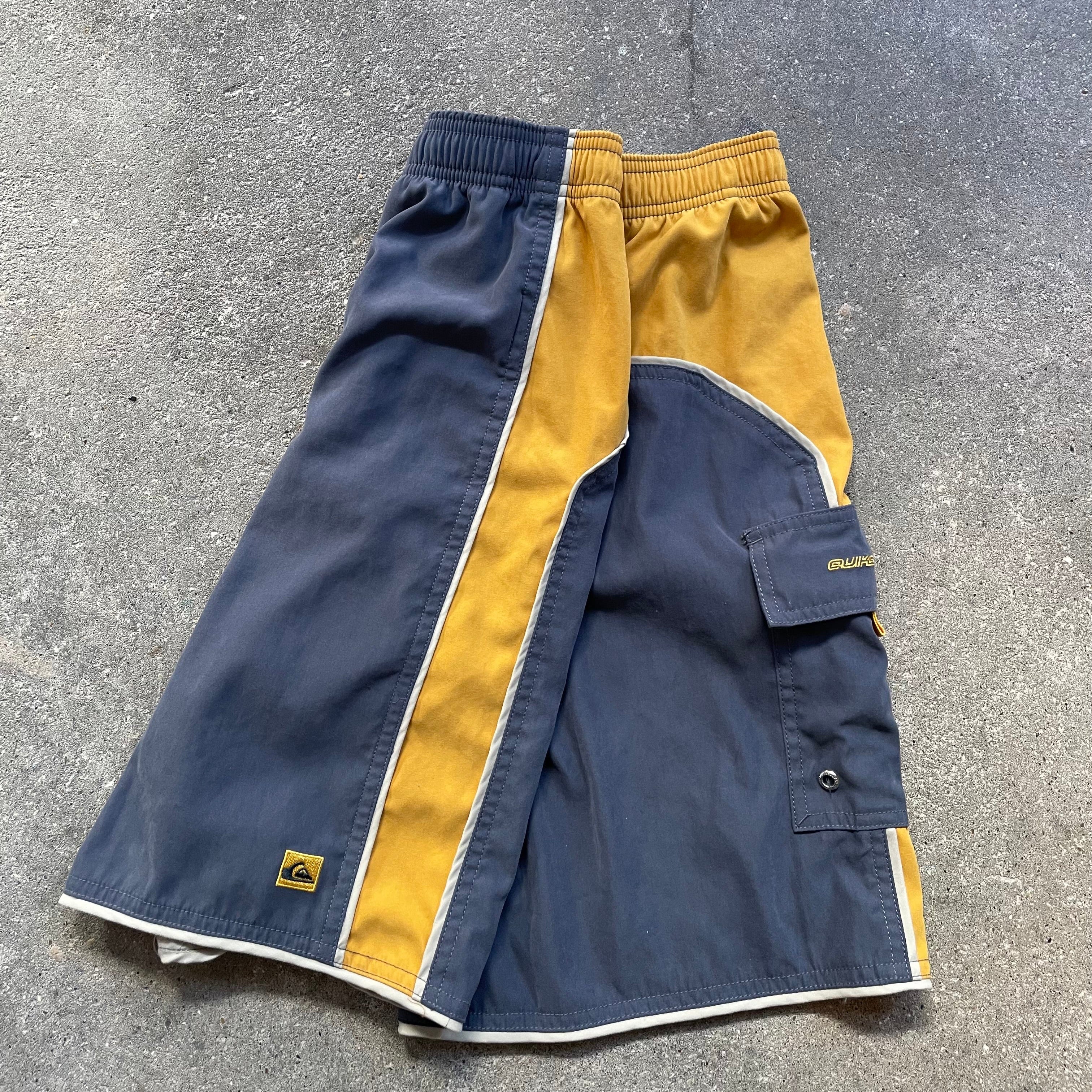 2000's Quiksilver Boardshorts Grey/Yellow (26/28)