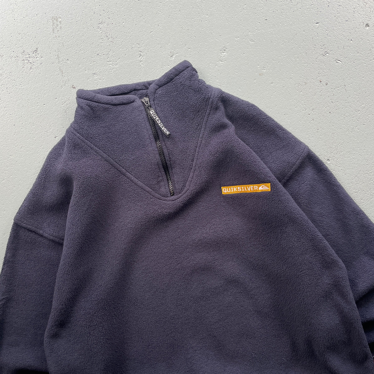2000's Quiksilver 1/4 Zip Fleece (S/M)