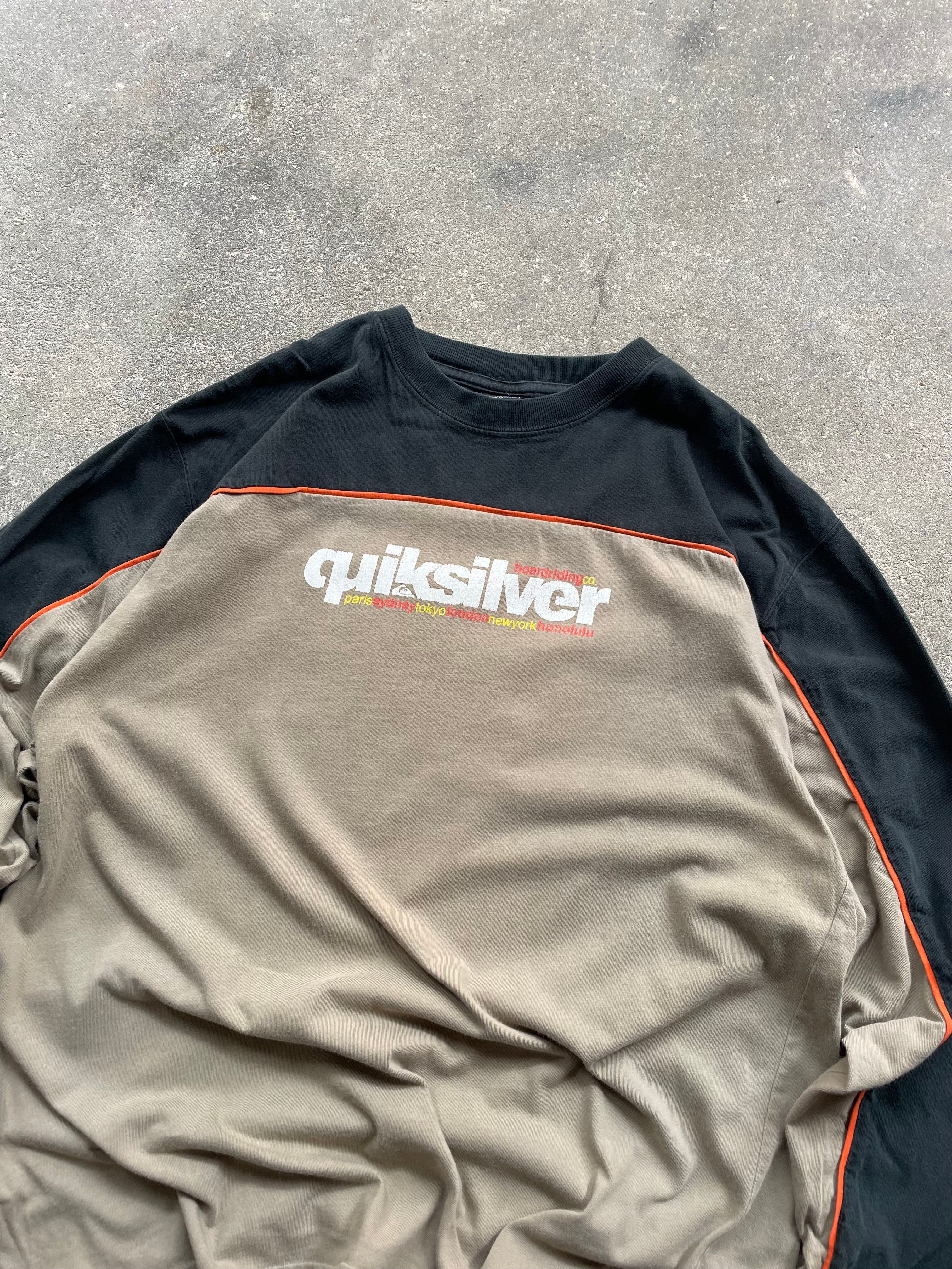 2000's Quiksilver Long Sleeve Tee (M)