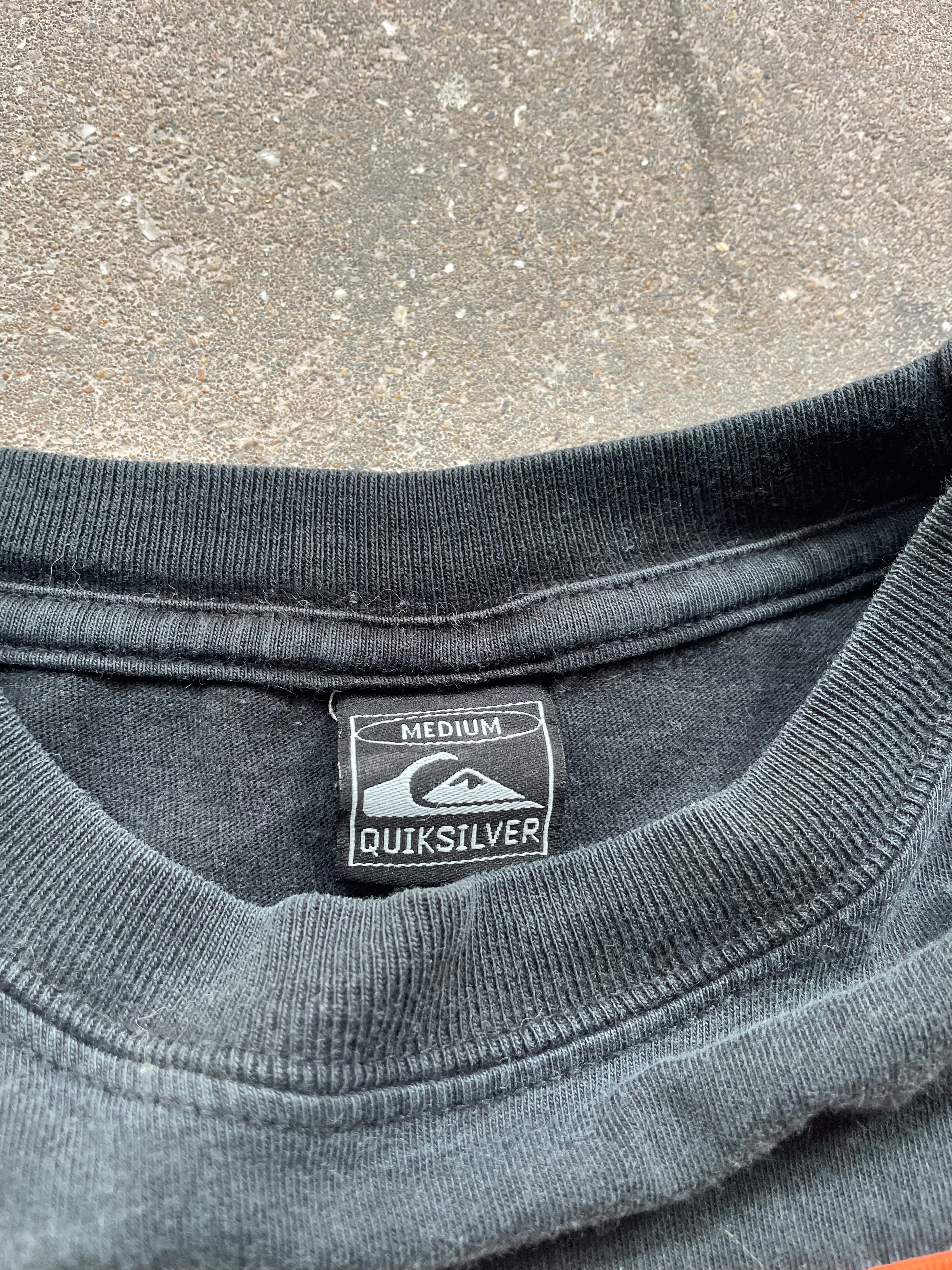 2000's Quiksilver Long Sleeve Tee (M)