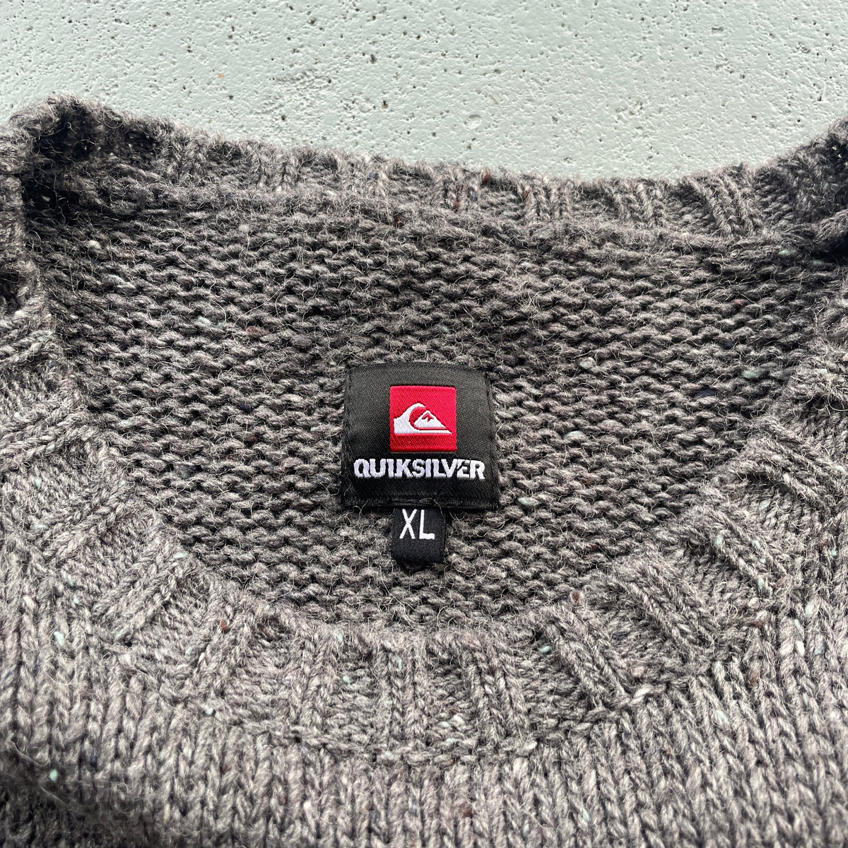 2000's Quiksilver Knit Jumper (XL)