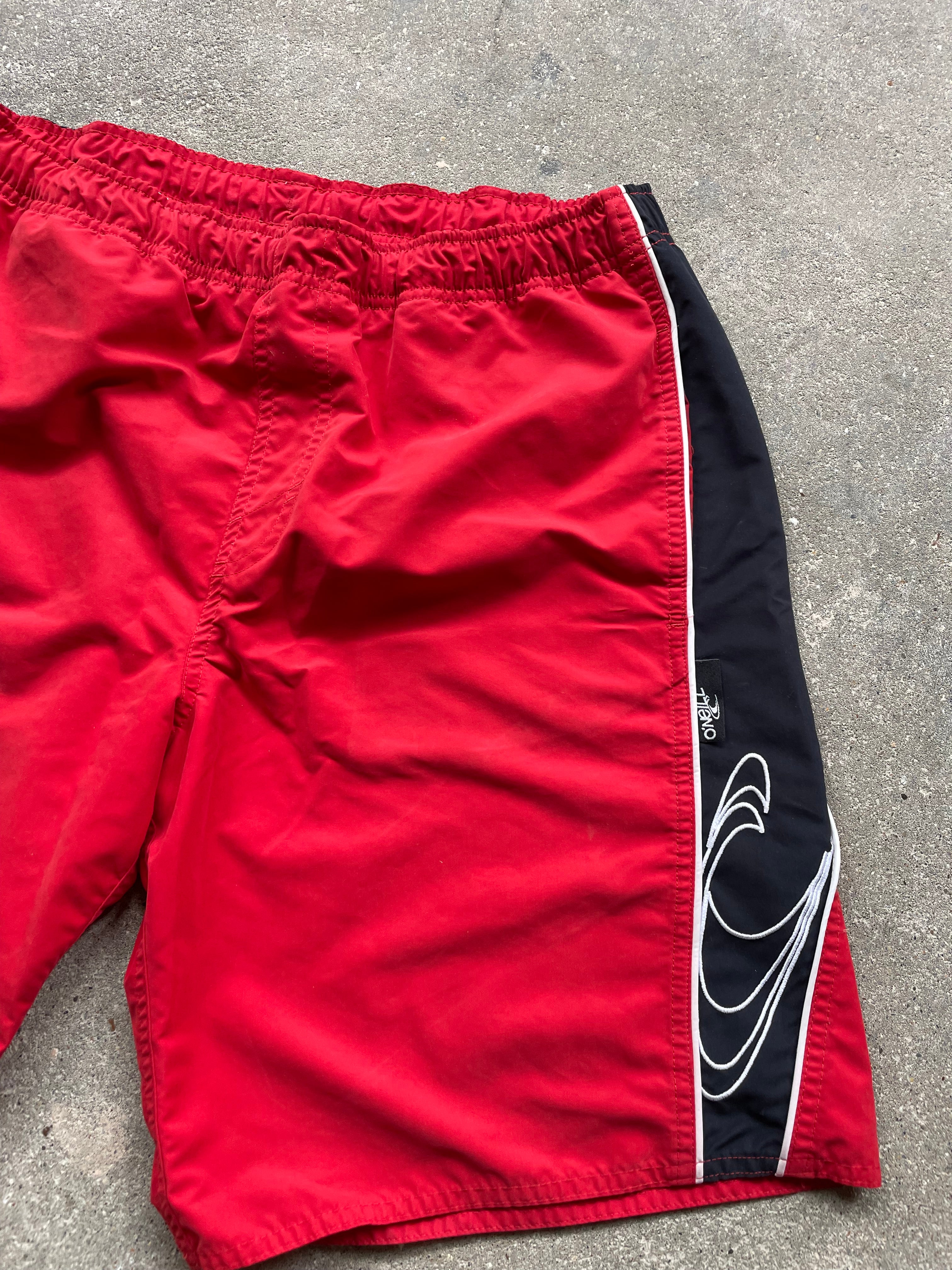2000's O'Neill Boardshorts Red/Black (32)