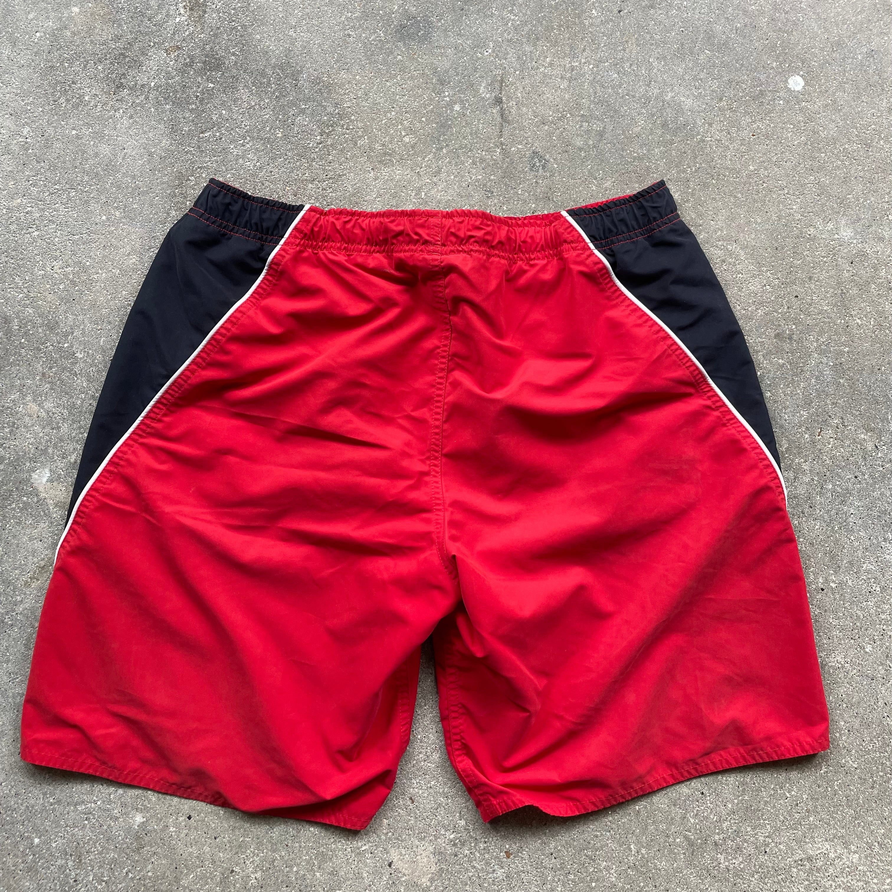 2000's O'Neill Boardshorts Red/Black (32)