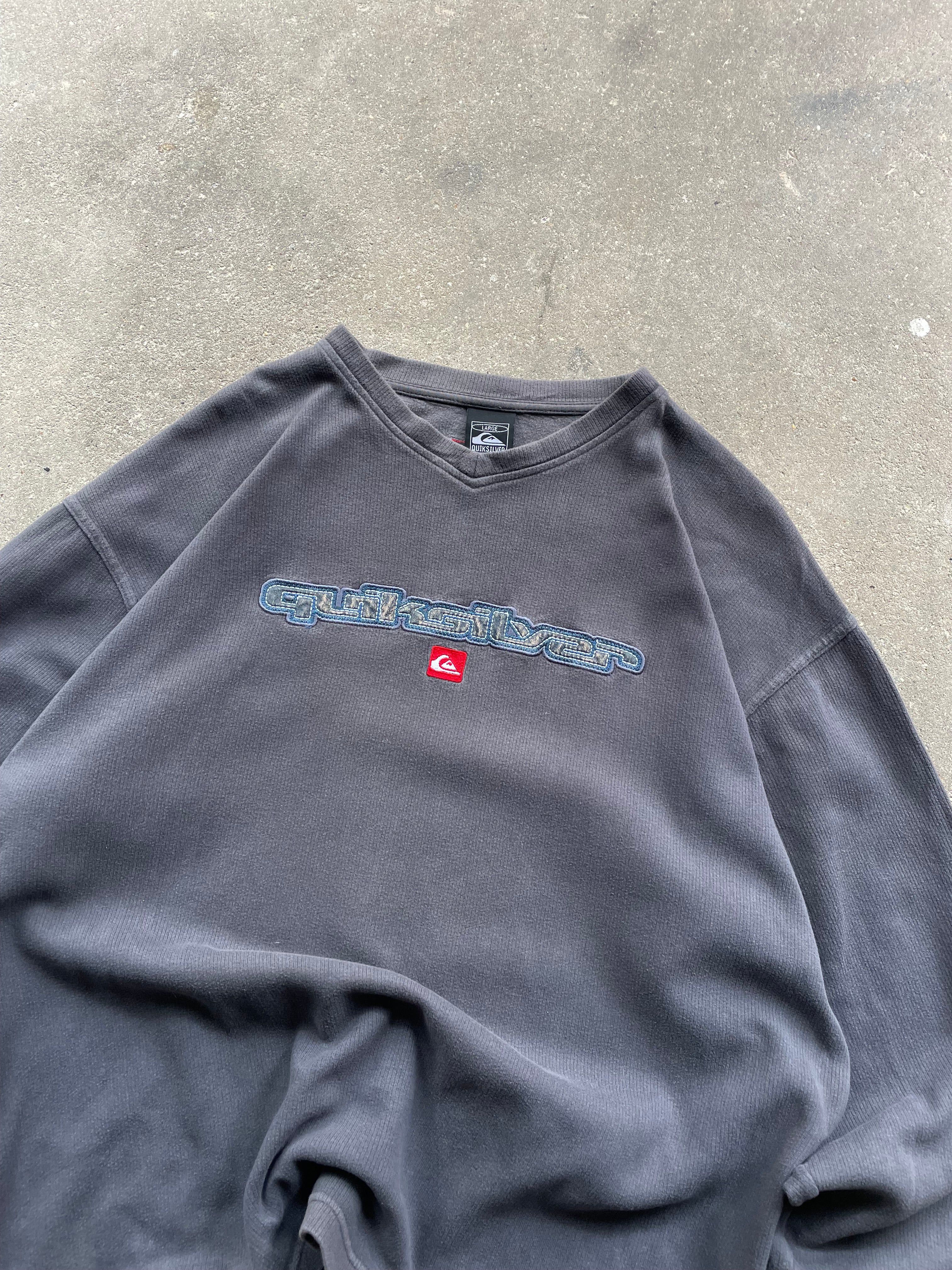2000's Quiksilver Sweatshirt Grey (L)