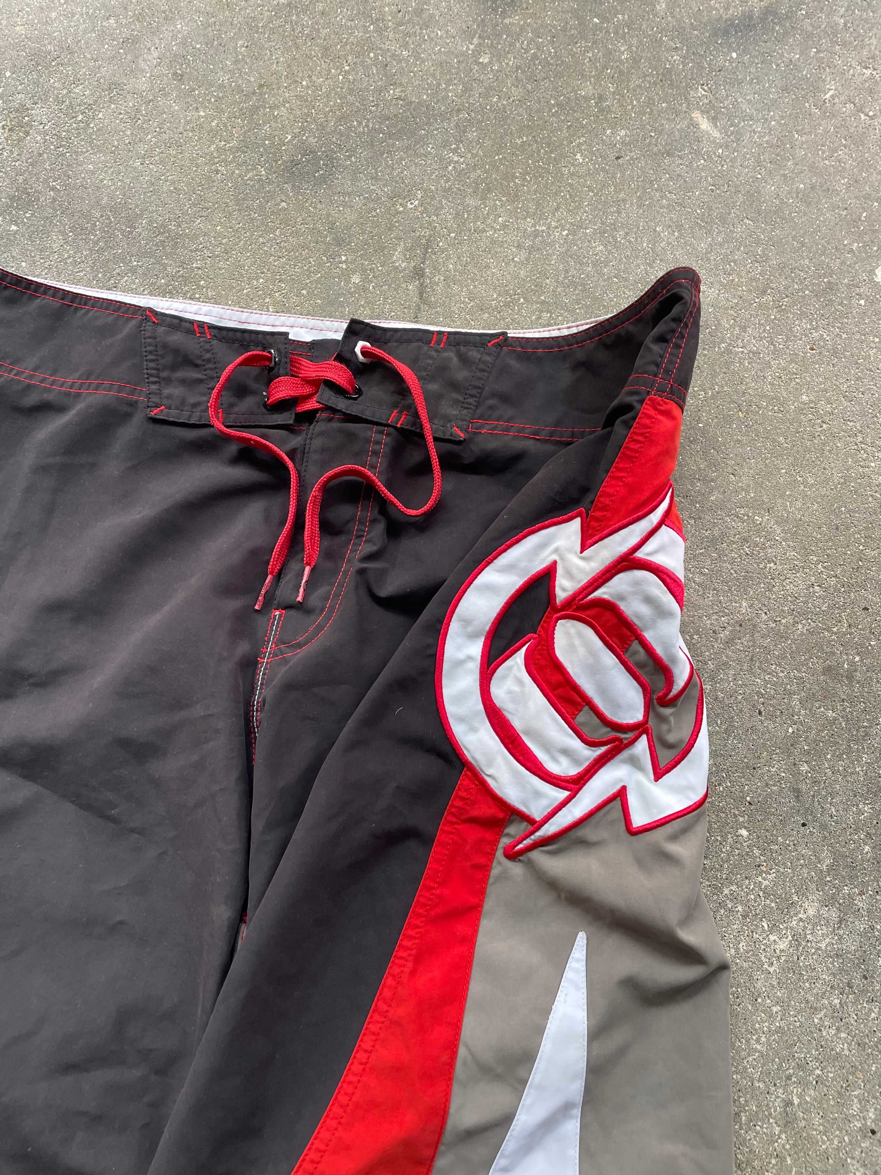 2000's Animal Boardshorts Red/Black (36)