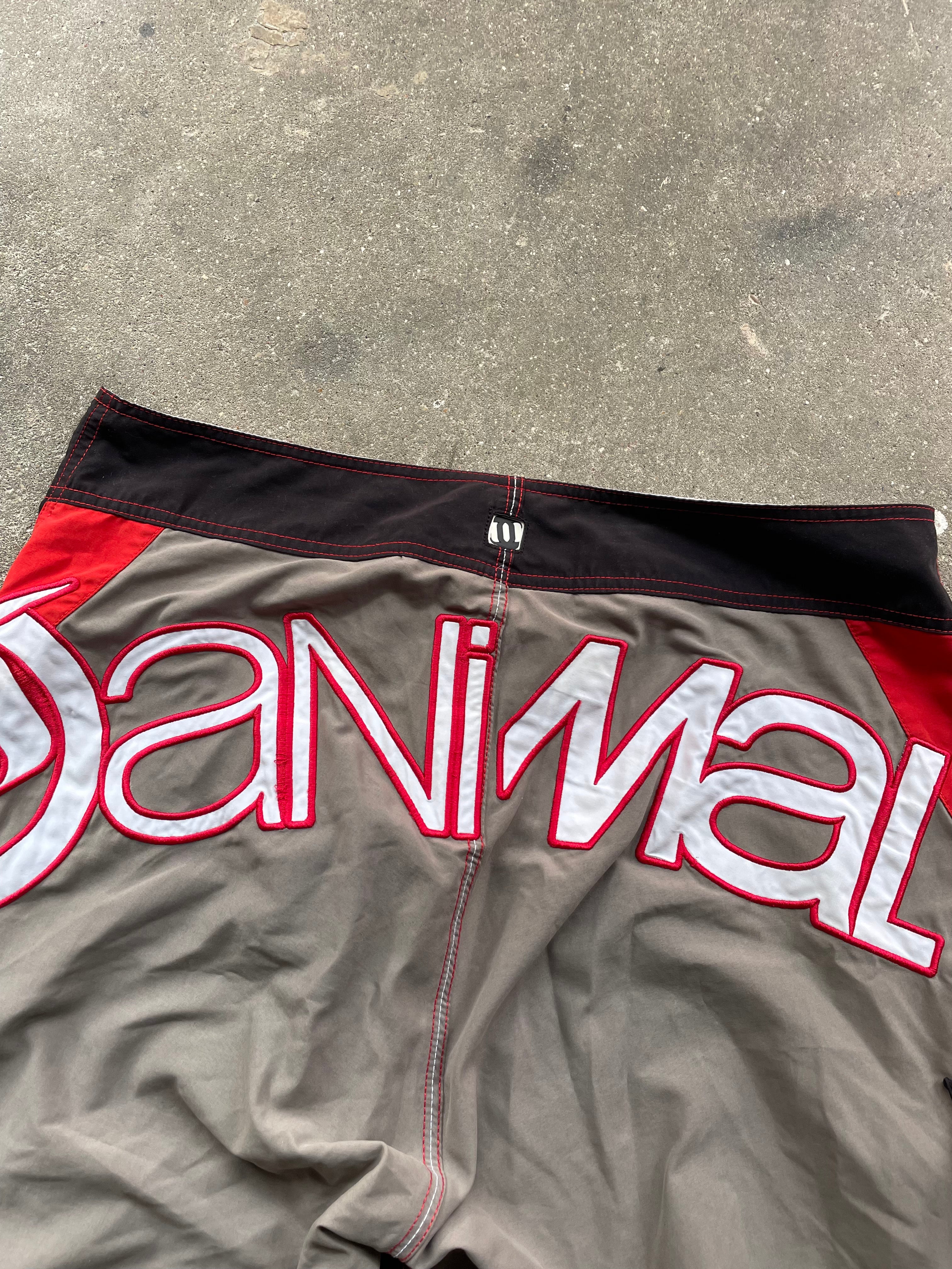 2000's Animal Boardshorts Red/Black (36)